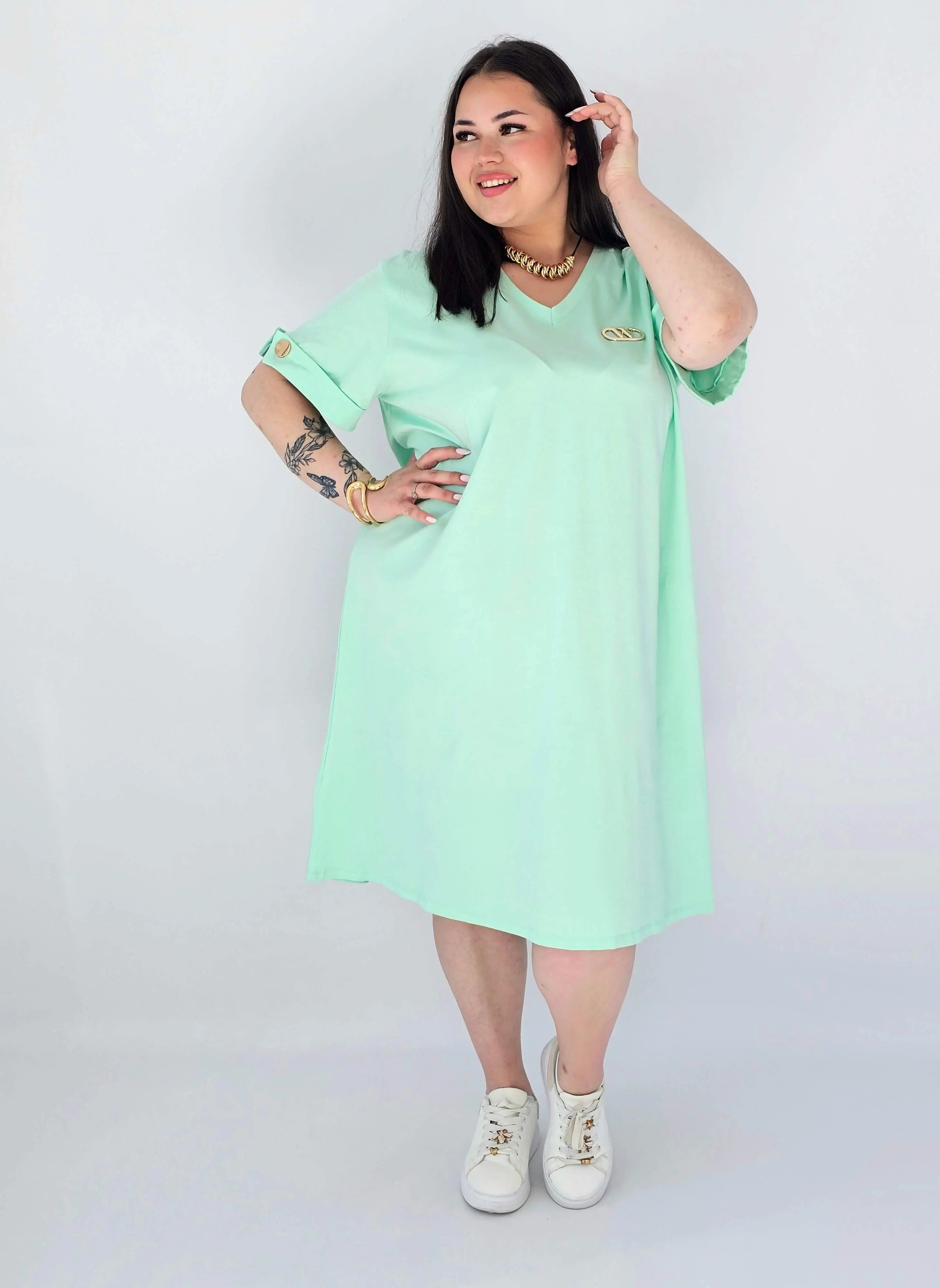 Sukienka Plus Size Luźna Z Dekoltem V I Ozdobnym Detalem Stylowa XL