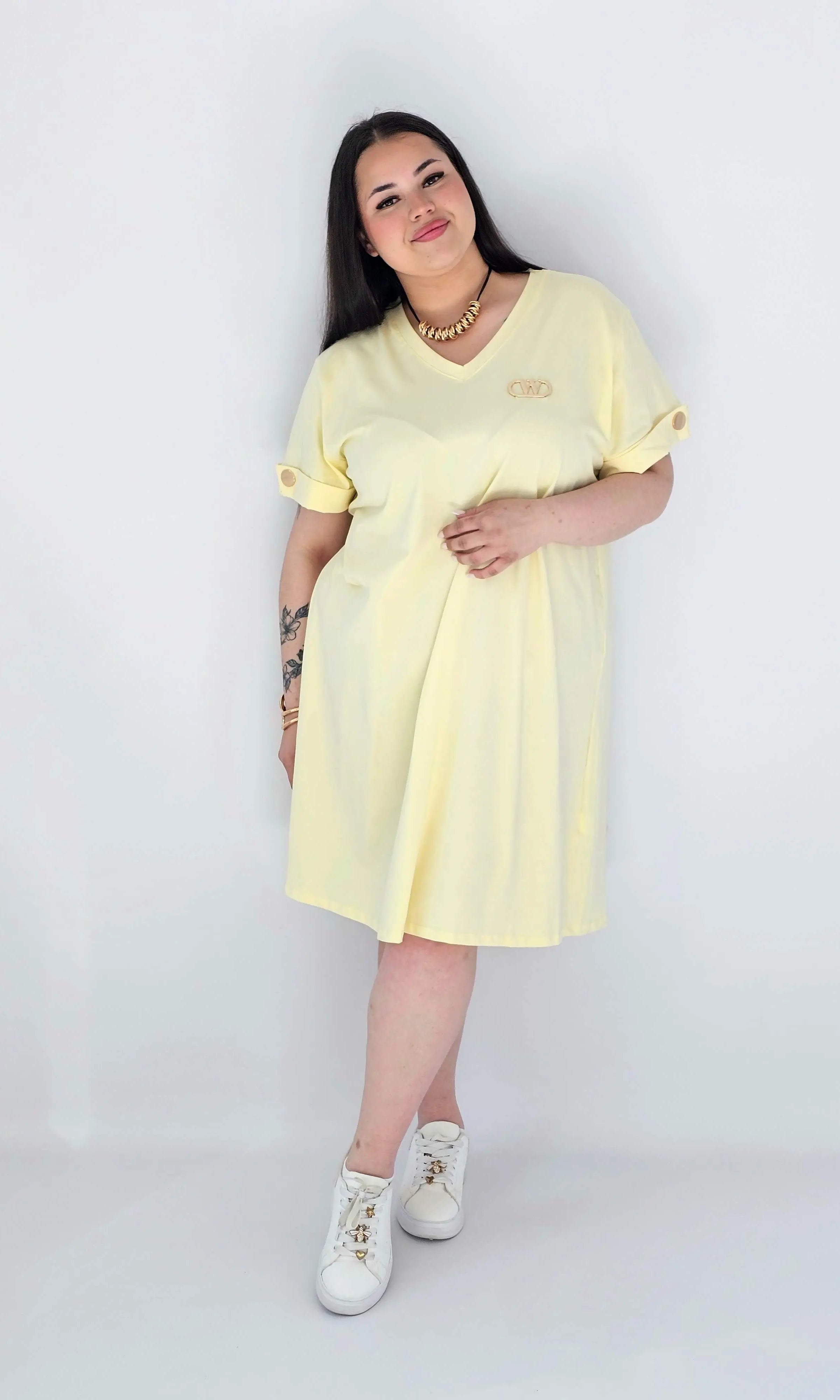 Sukienka Plus Size Luźna Z Dekoltem V I Ozdobnym Detalem Stylowa XL