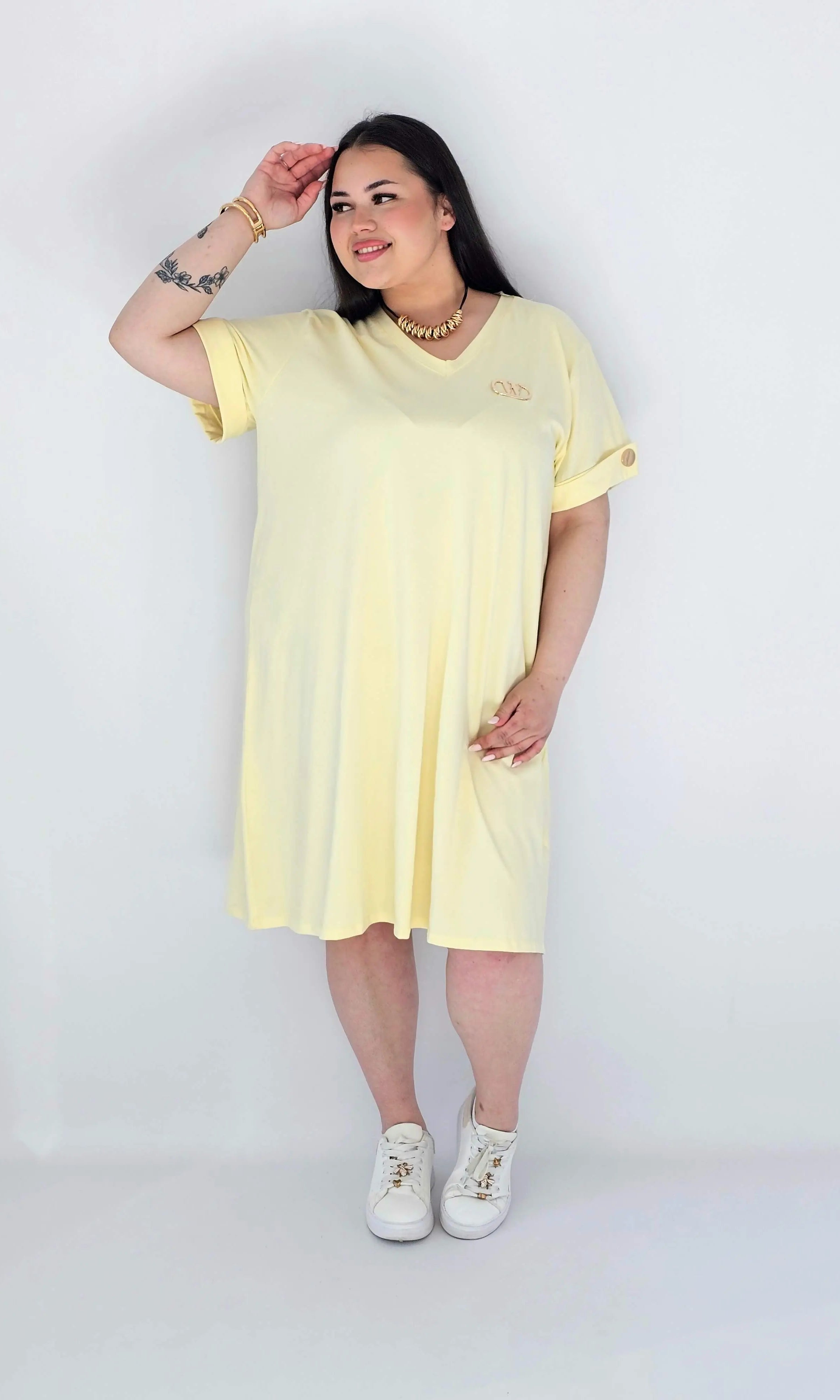Sukienka Plus Size Luźna Z Dekoltem V I Ozdobnym Detalem Stylowa XL