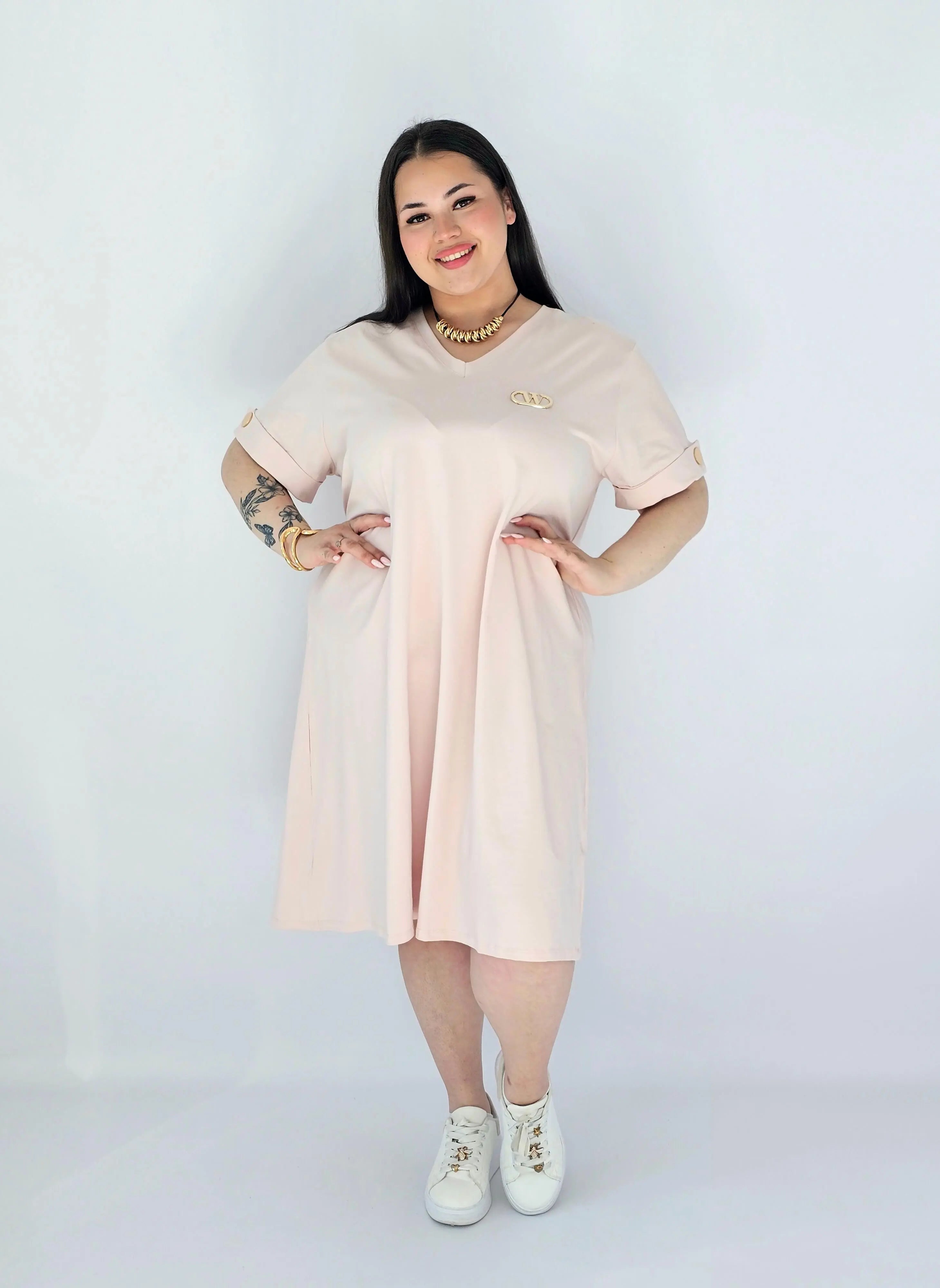 Sukienka Plus Size Luźna Z Dekoltem V I Ozdobnym Detalem Stylowa XL