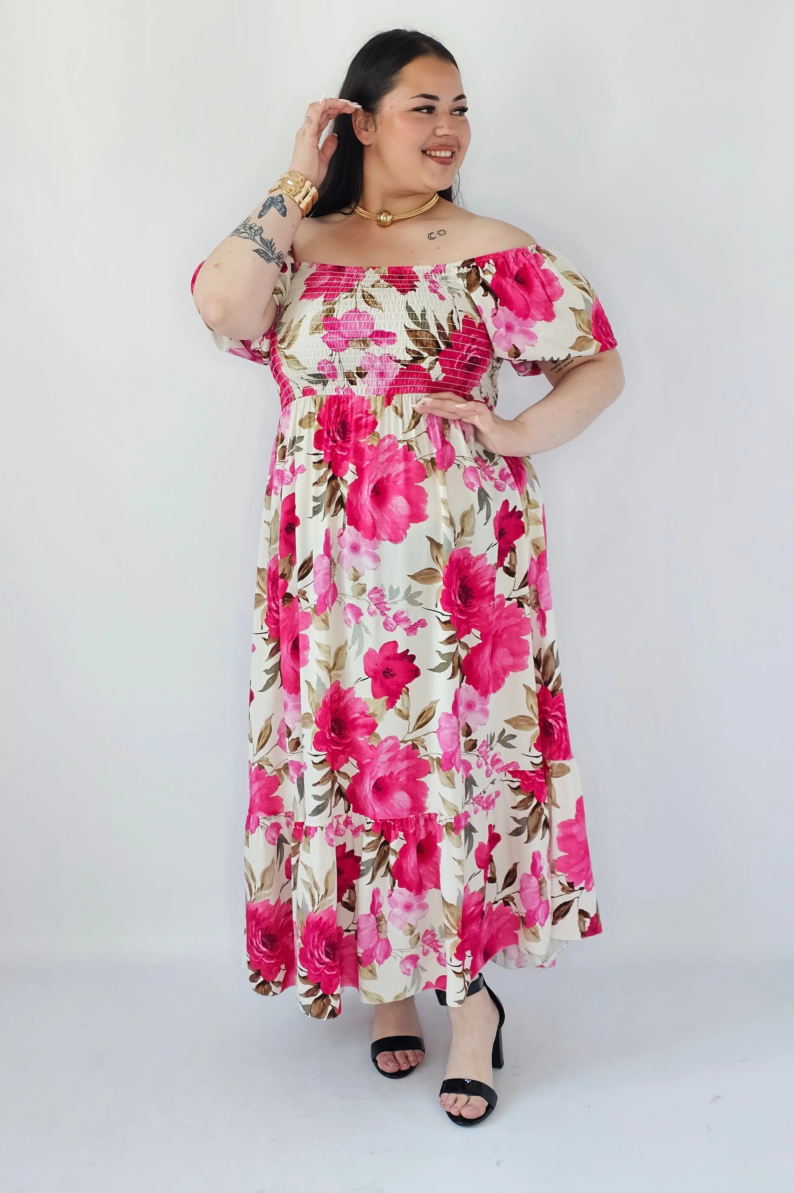 Sukienka Plus Size Maxi W Kwiaty Z Marszczoną Górą – Zwiewna I Kobieca XXL Stylowa XL Stylowa XL