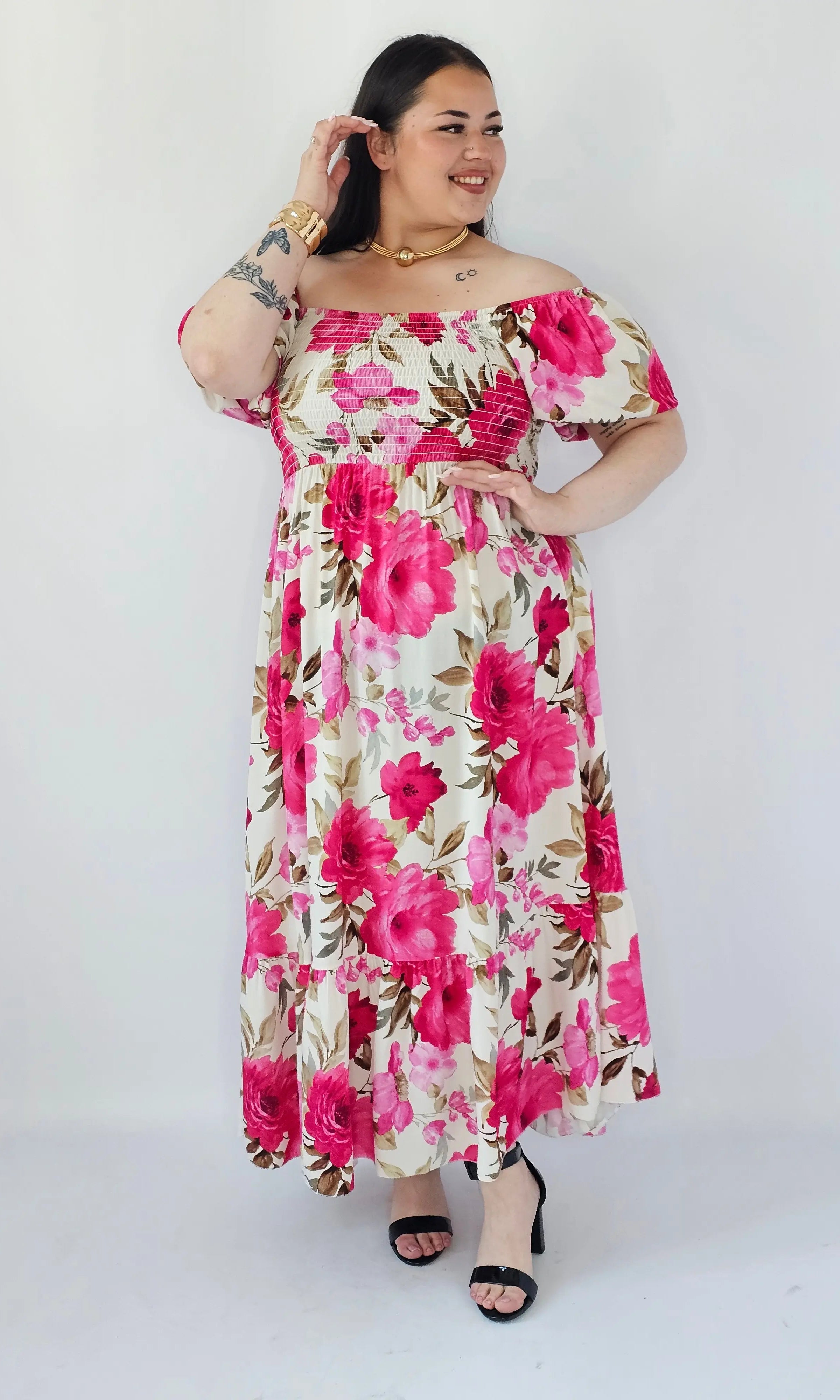 Sukienka Plus Size Maxi W Kwiaty Z Marszczoną Górą – Zwiewna I Kobieca XXL Stylowa XL Stylowa XL
