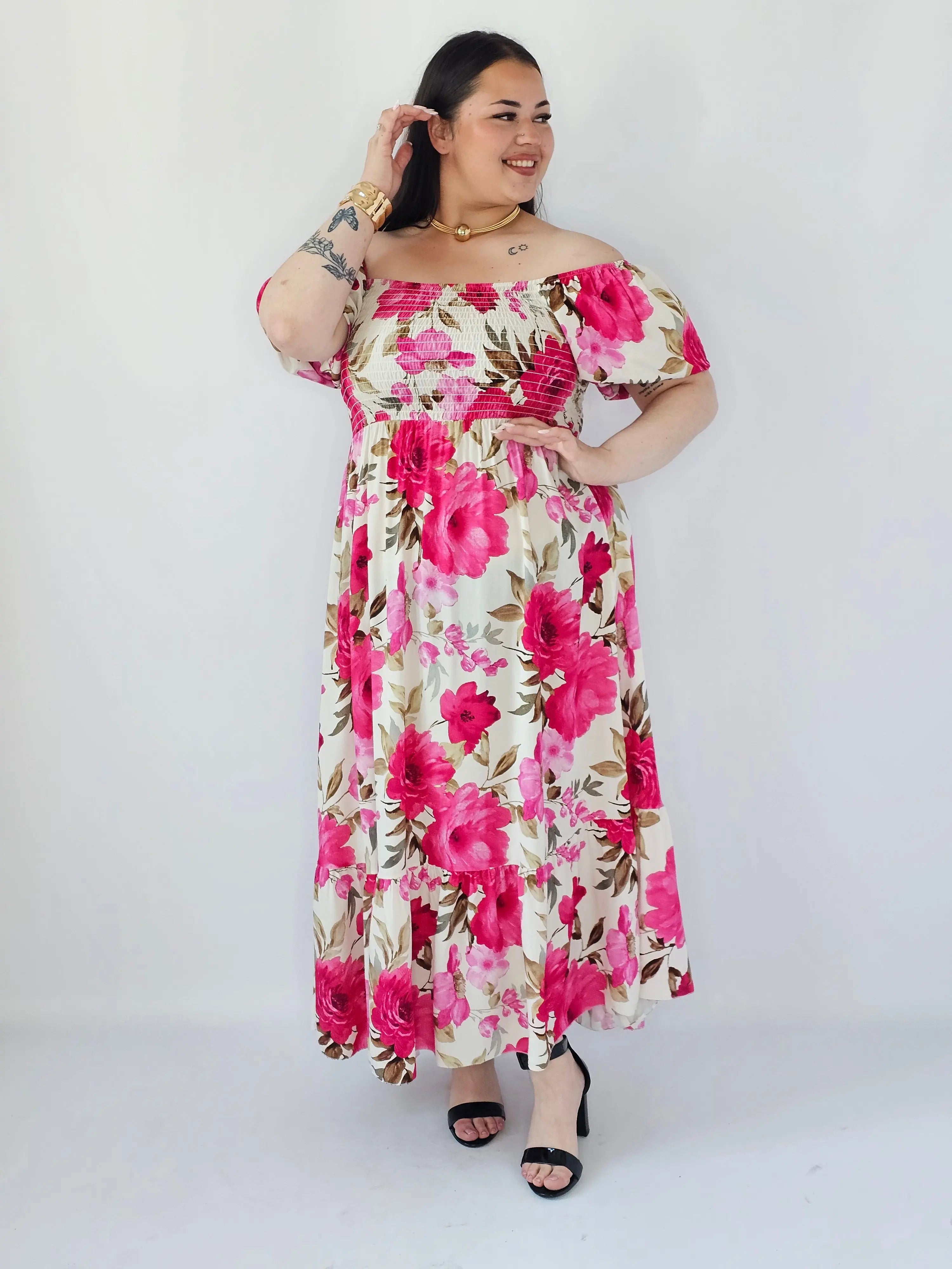 Sukienka Plus Size Maxi W Kwiaty Z Marszczoną Górą – Zwiewna I Kobieca XXL Stylowa XL Stylowa XL