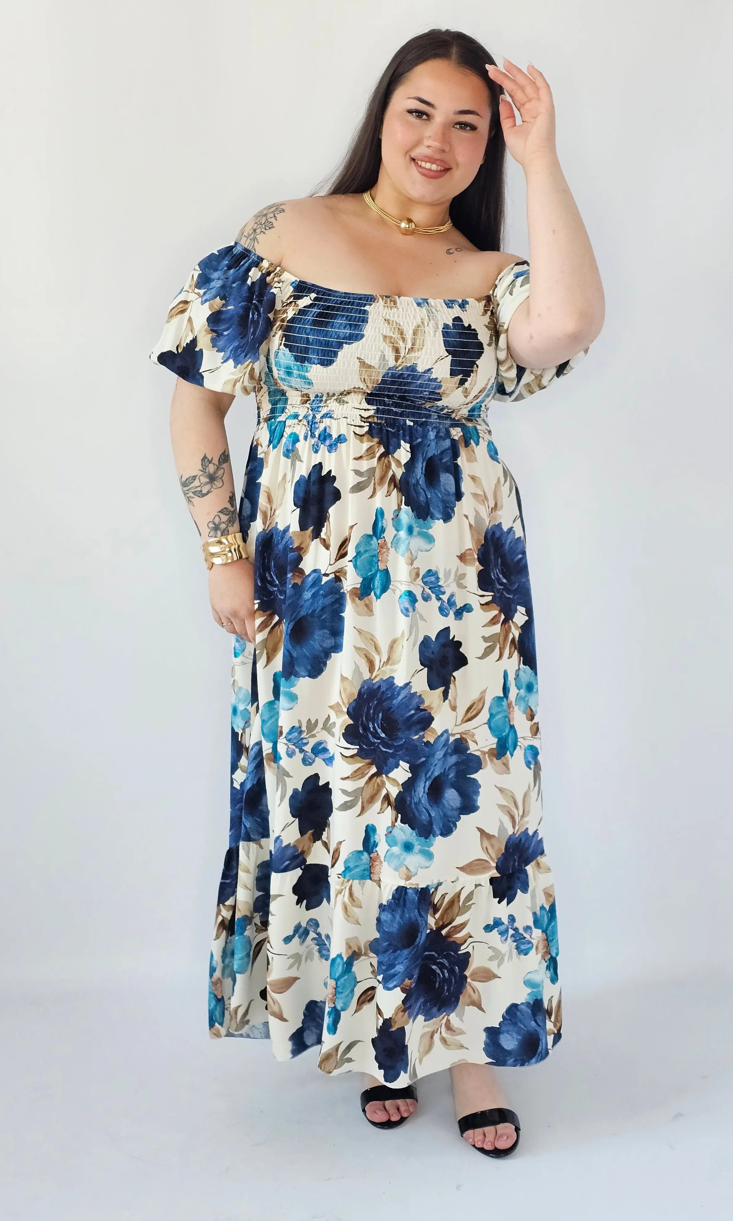Sukienka Plus Size Maxi W Kwiaty Z Marszczoną Górą – Zwiewna I Kobieca XXL Stylowa XL Stylowa XL