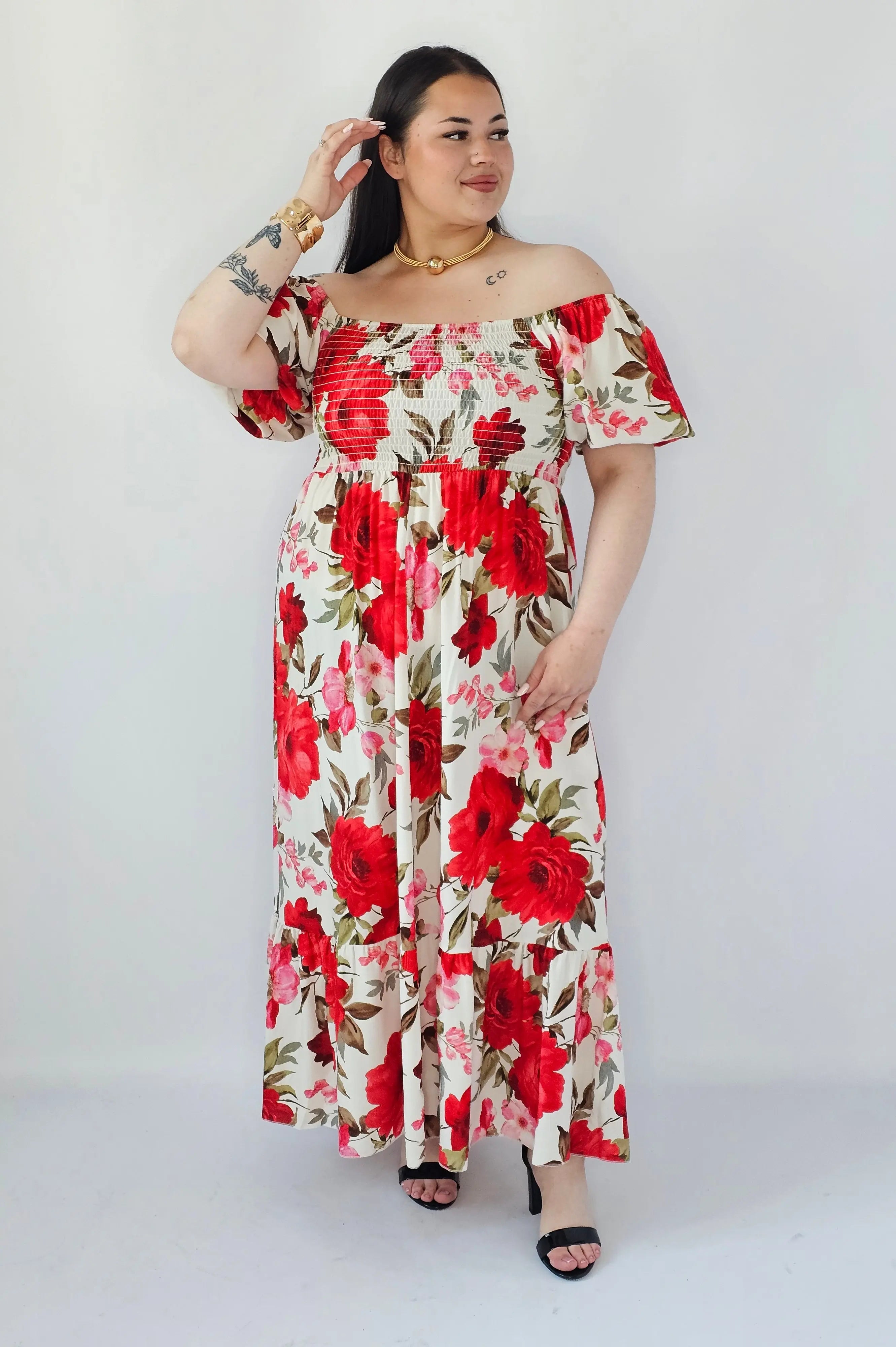 Sukienka Plus Size Maxi W Kwiaty Z Marszczoną Górą – Zwiewna I Kobieca XXL Stylowa XL Stylowa XL