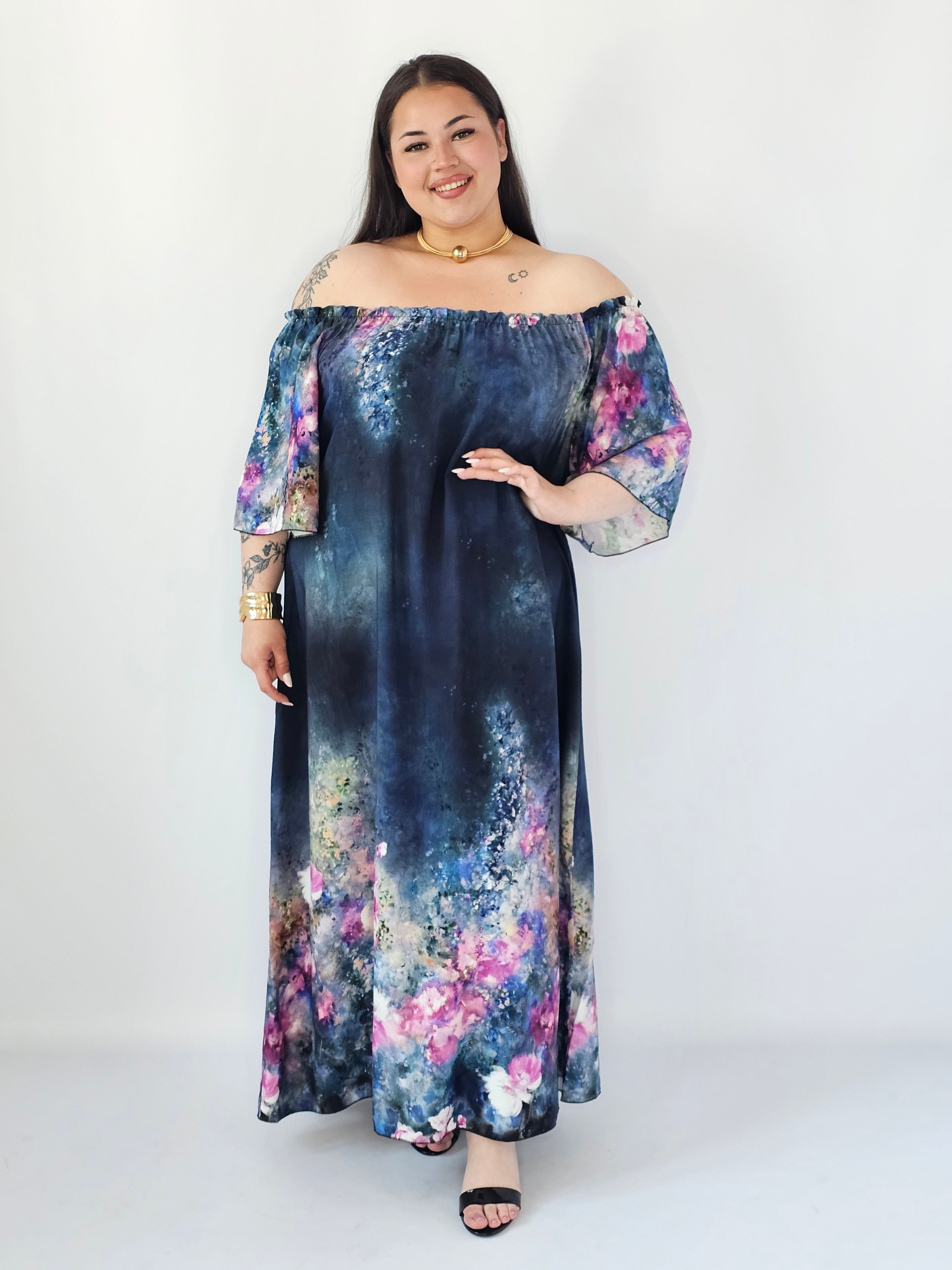 Sukienka Plus Size Maxi Z Artystycznym Printem – Lekka, Zwiewna I Wyjątkowa Stylowa XL Stylowa XL