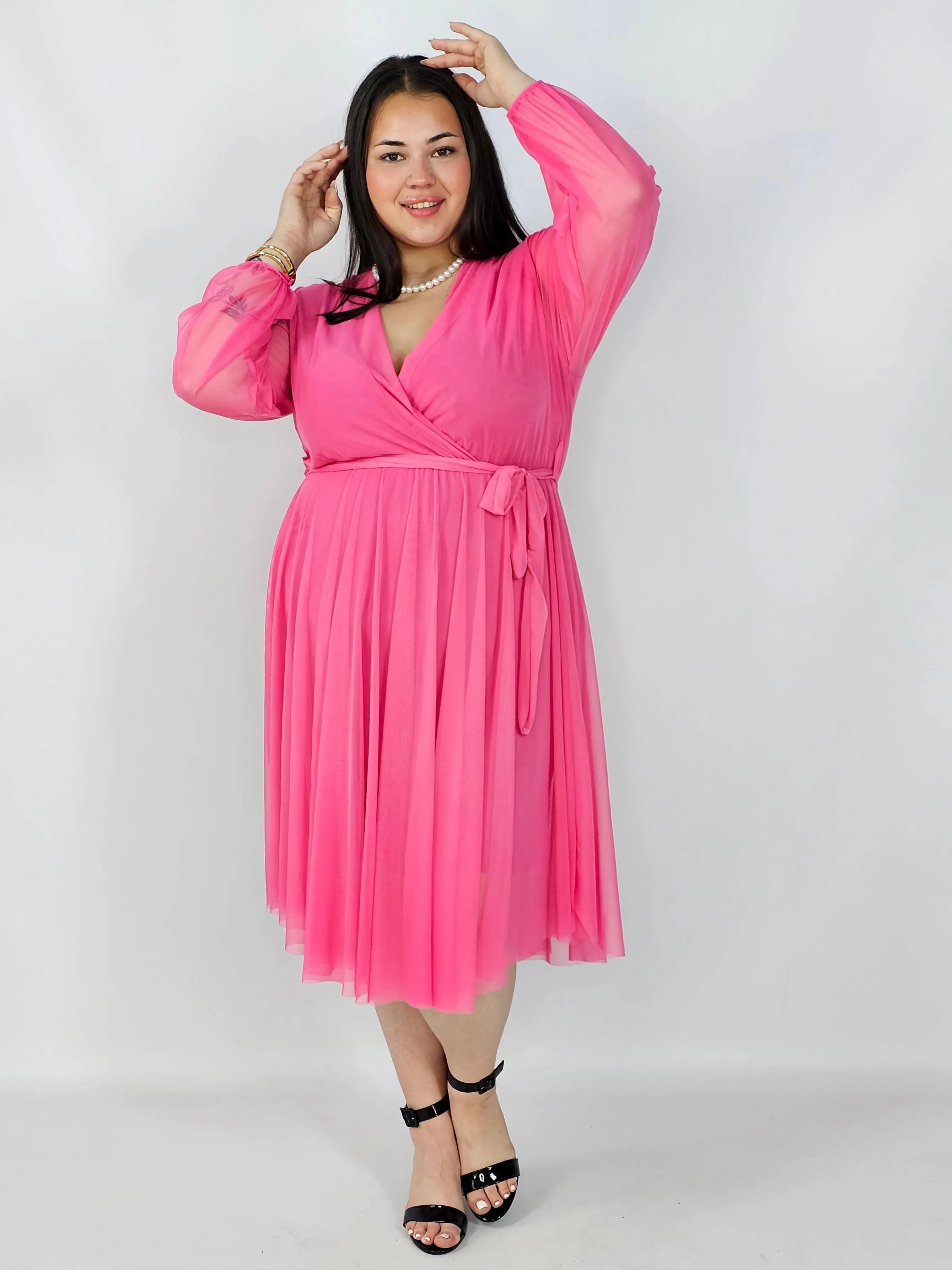 Sukienka Plus Size StylowaXL – Elegancja i Komfort w Jednym Stylowa XL
