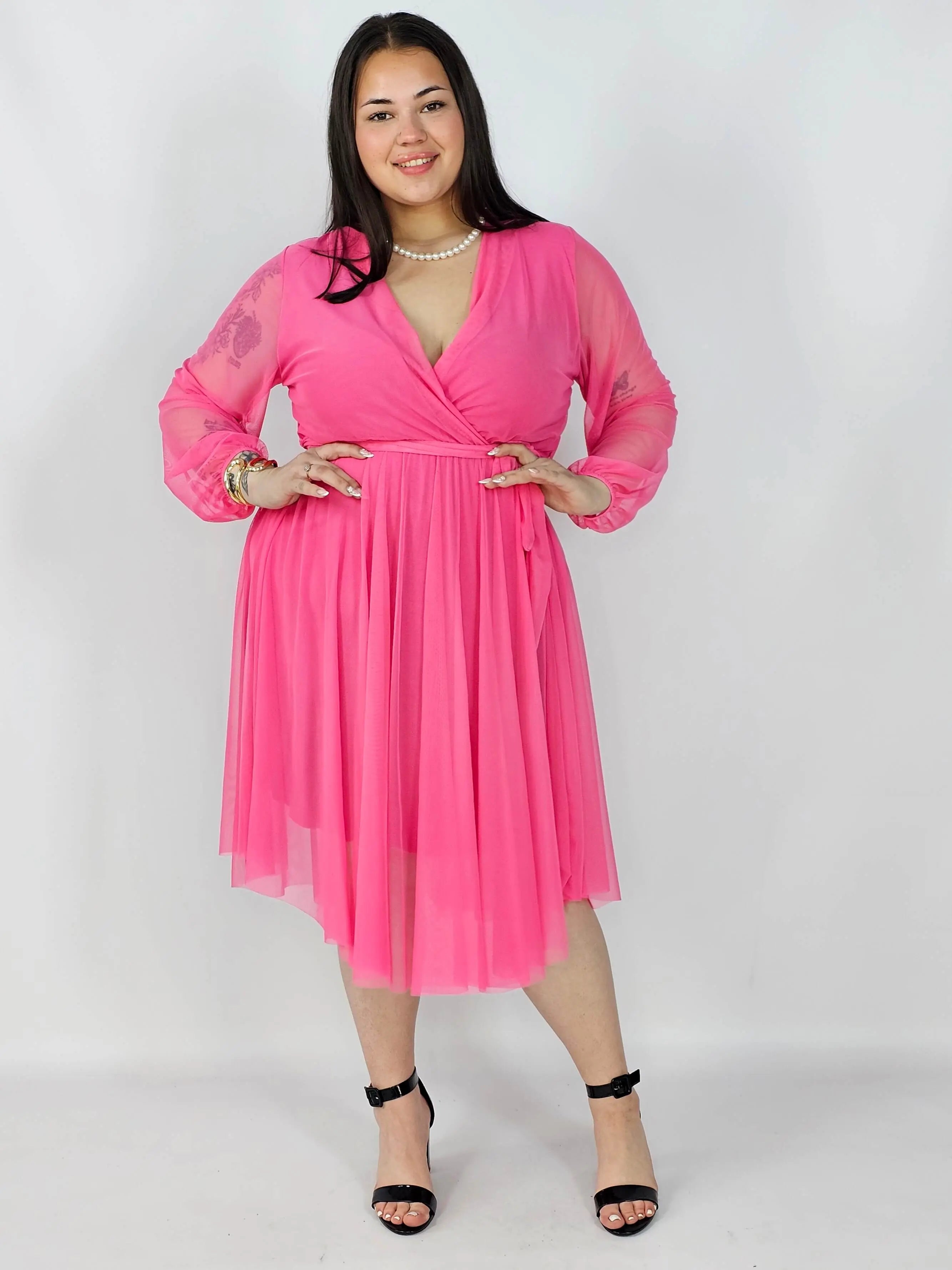 Sukienka Plus Size StylowaXL – Elegancja i Komfort w Jednym Stylowa XL