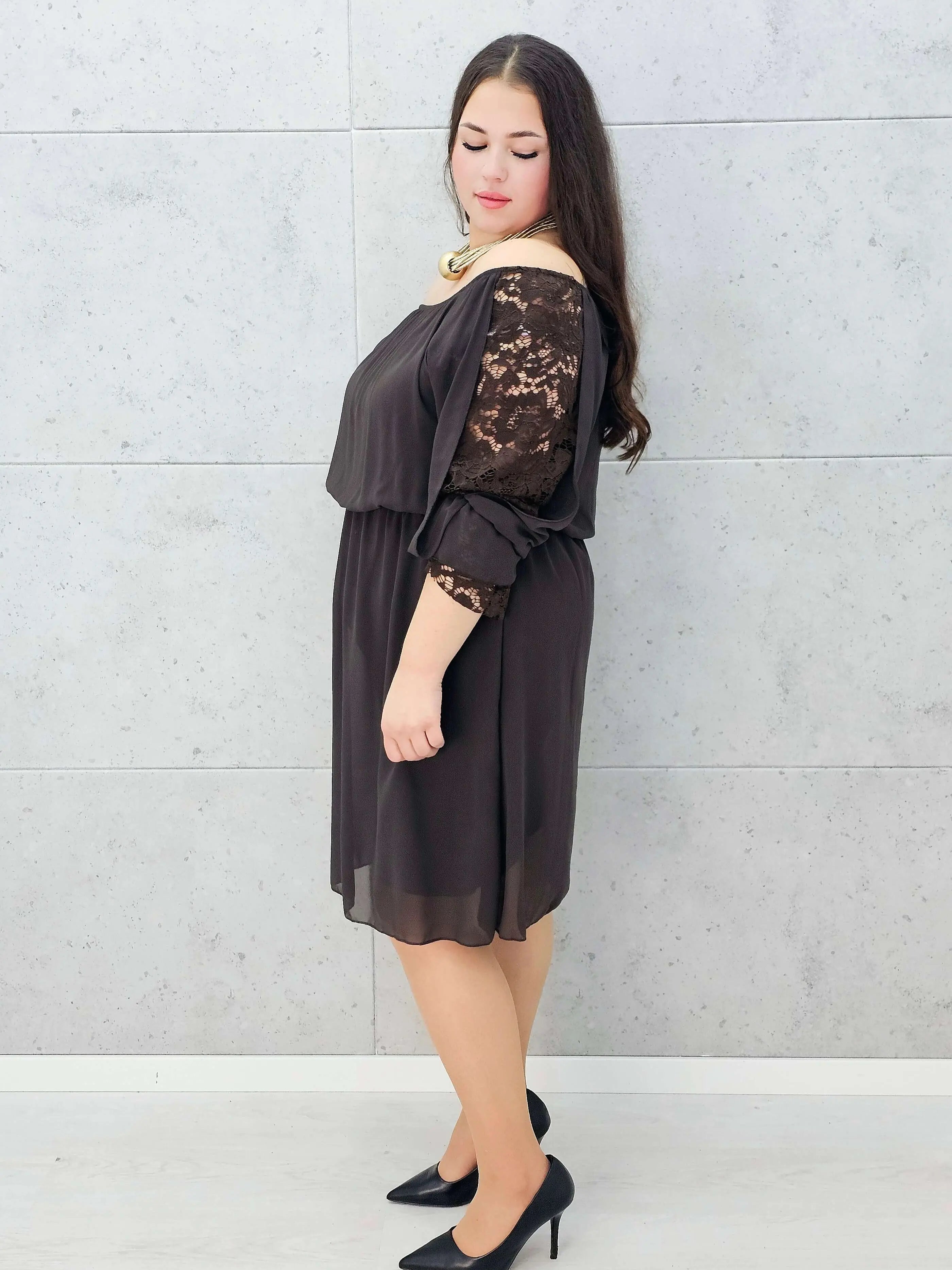 Brązowa sukienka hiszpanka midi z koronką – Stylowa XL rękaw