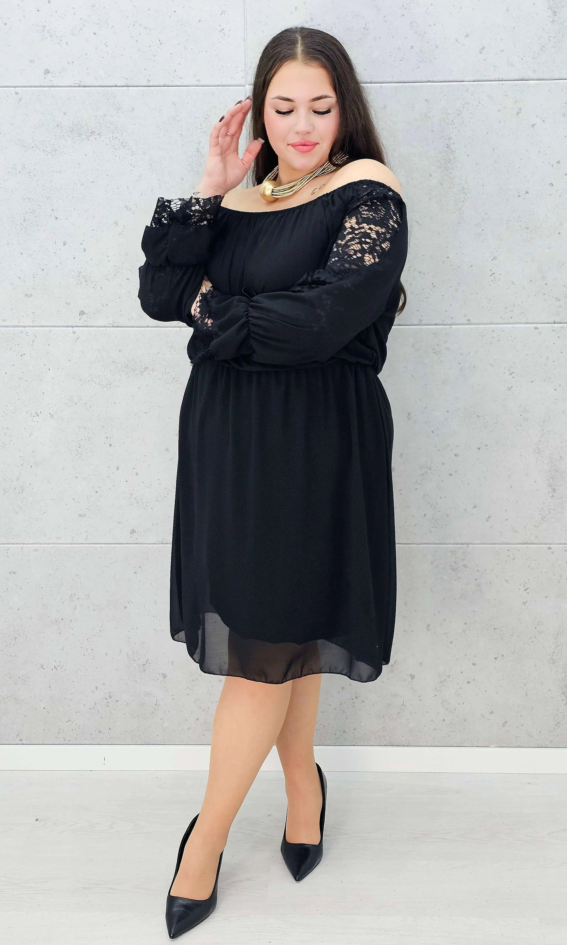 Czarna sukienka hiszpanka plus size – Stylowa XL