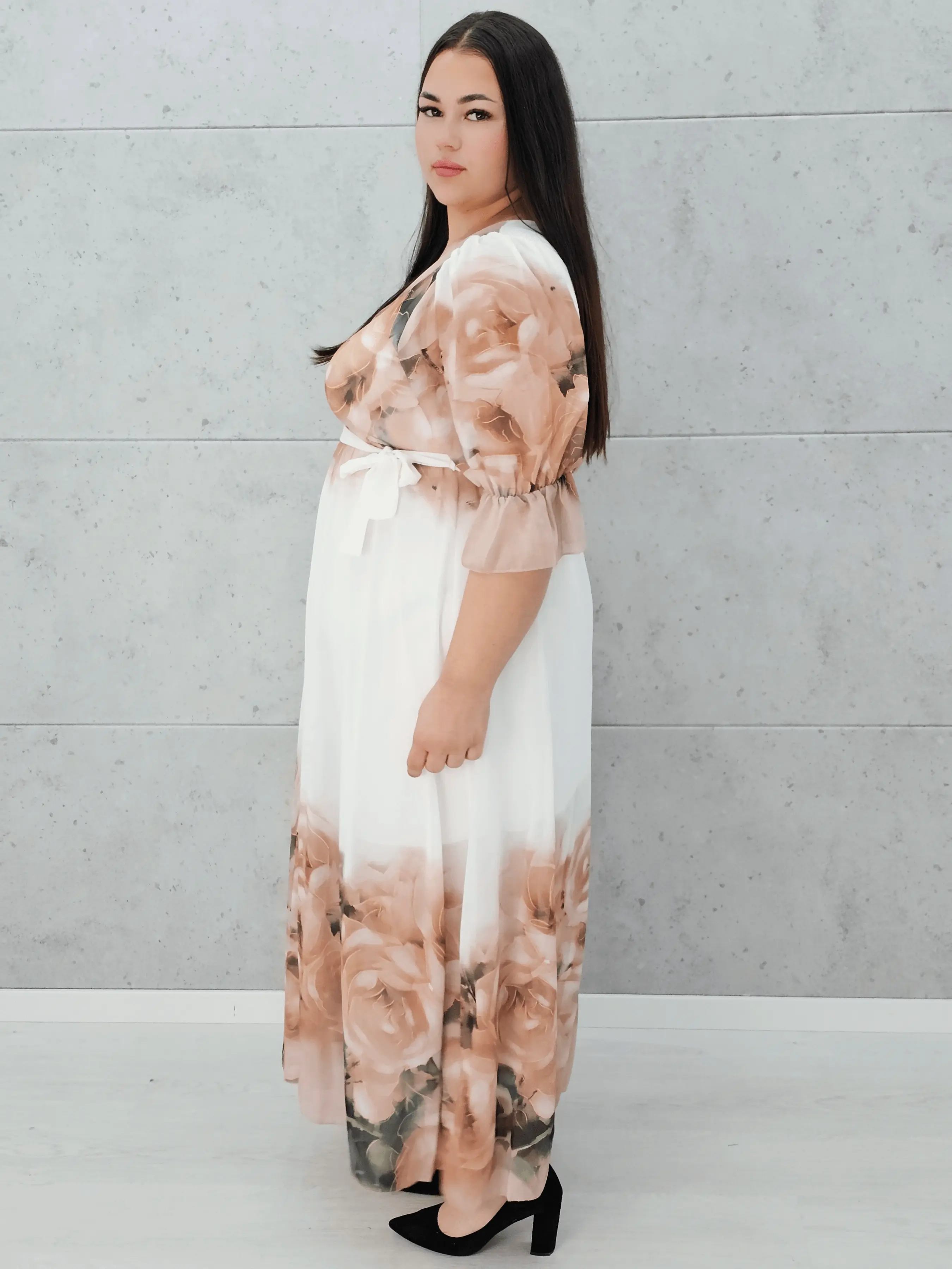 Sukienka Różany Powiew Elegancji Stylowa XL