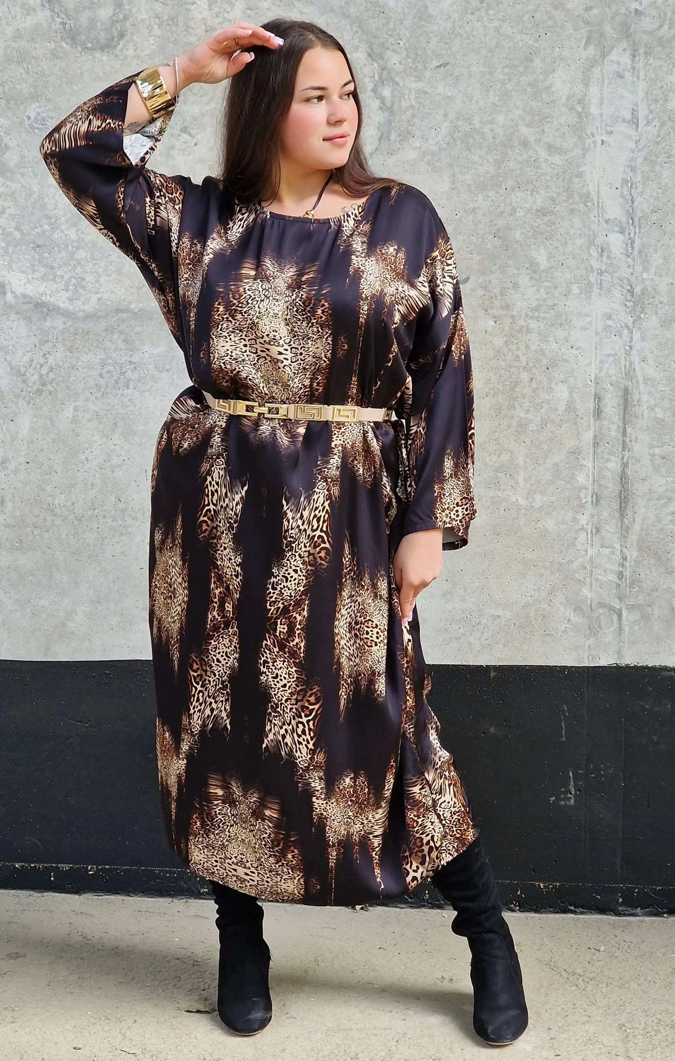 Sukienka "Wild Elegance" Stylowa XL