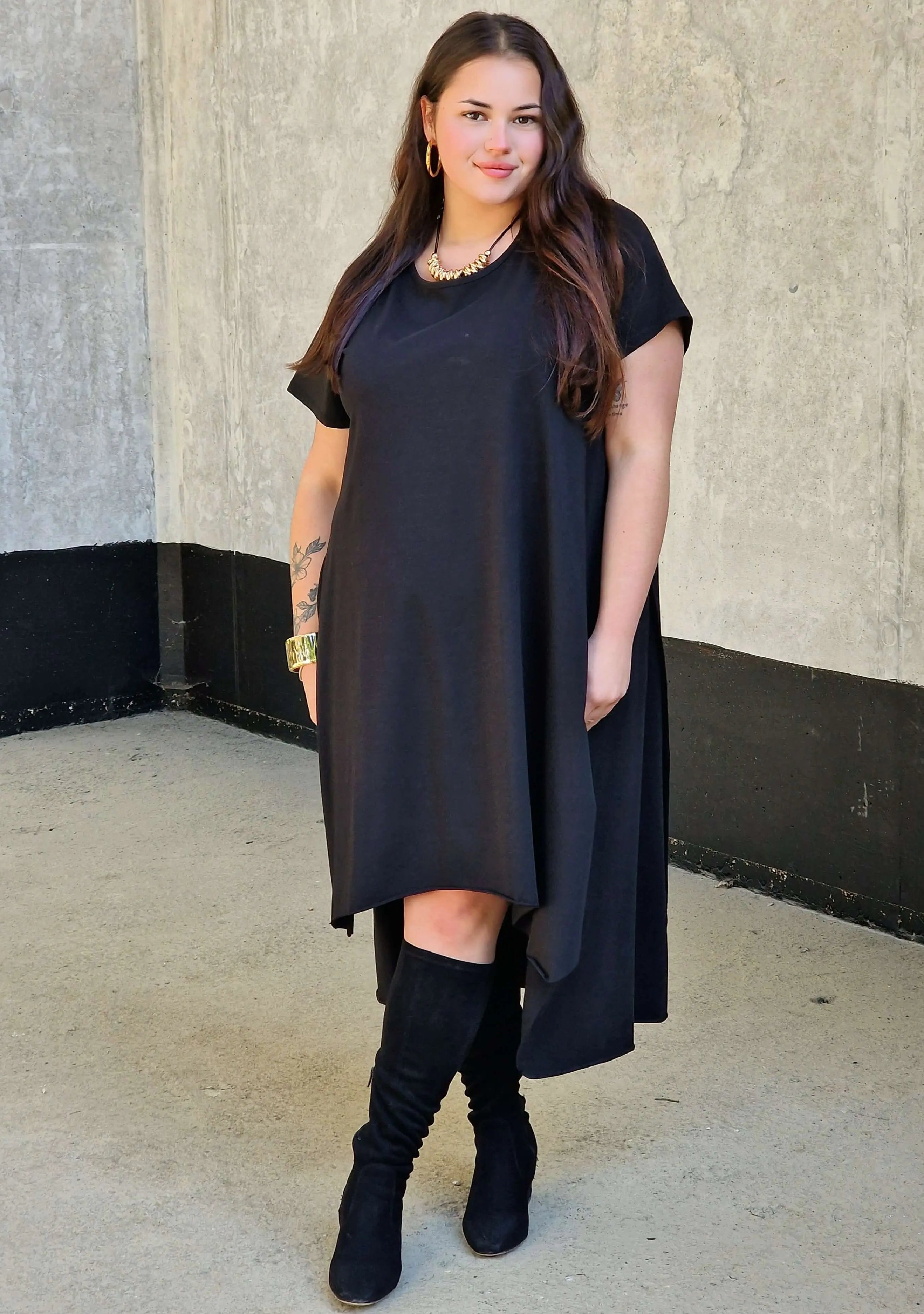 Sukienka basic z krótkim rękawem Stylowa XL