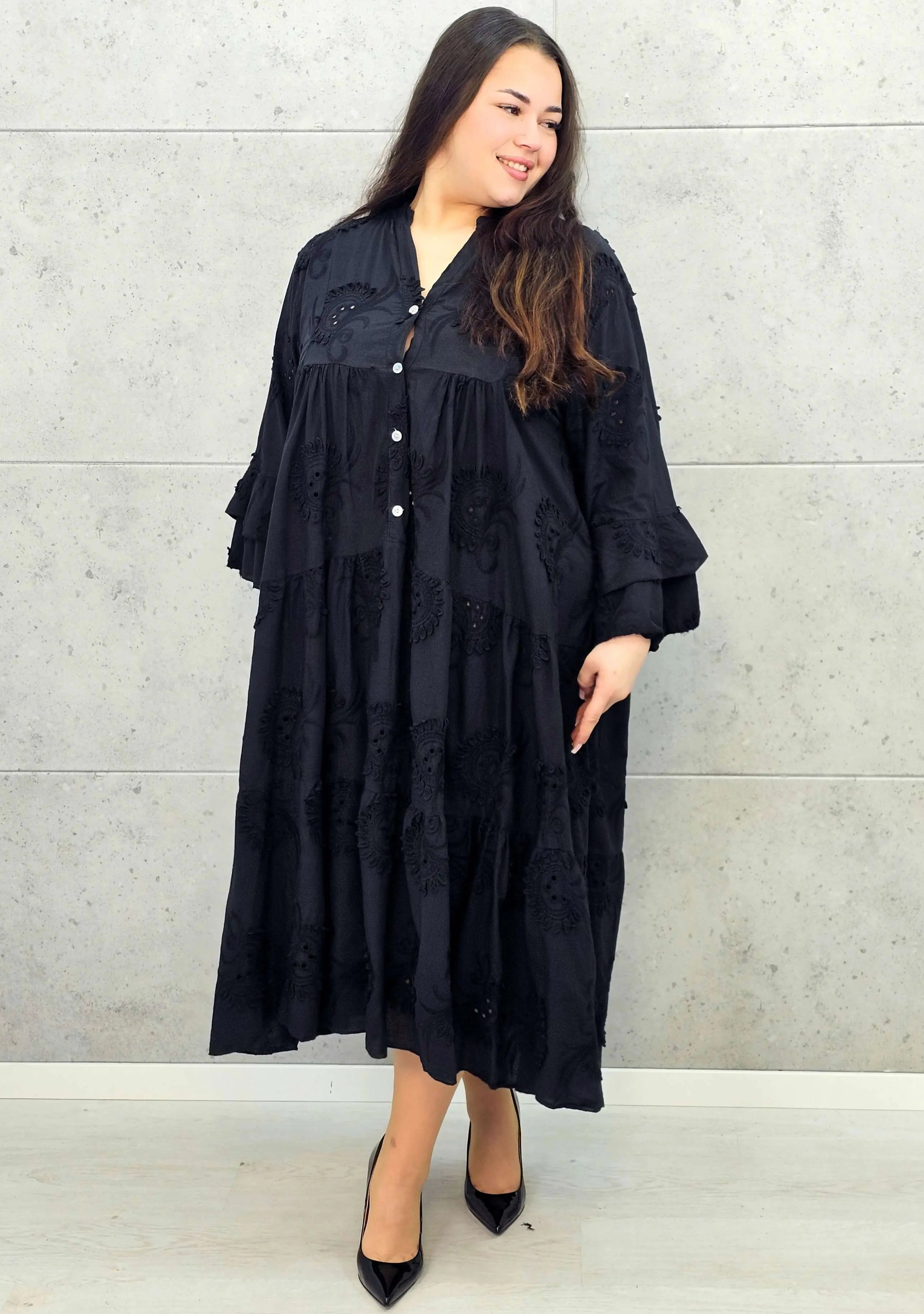 Sukienka bawełniana z haftem Stylowa XL