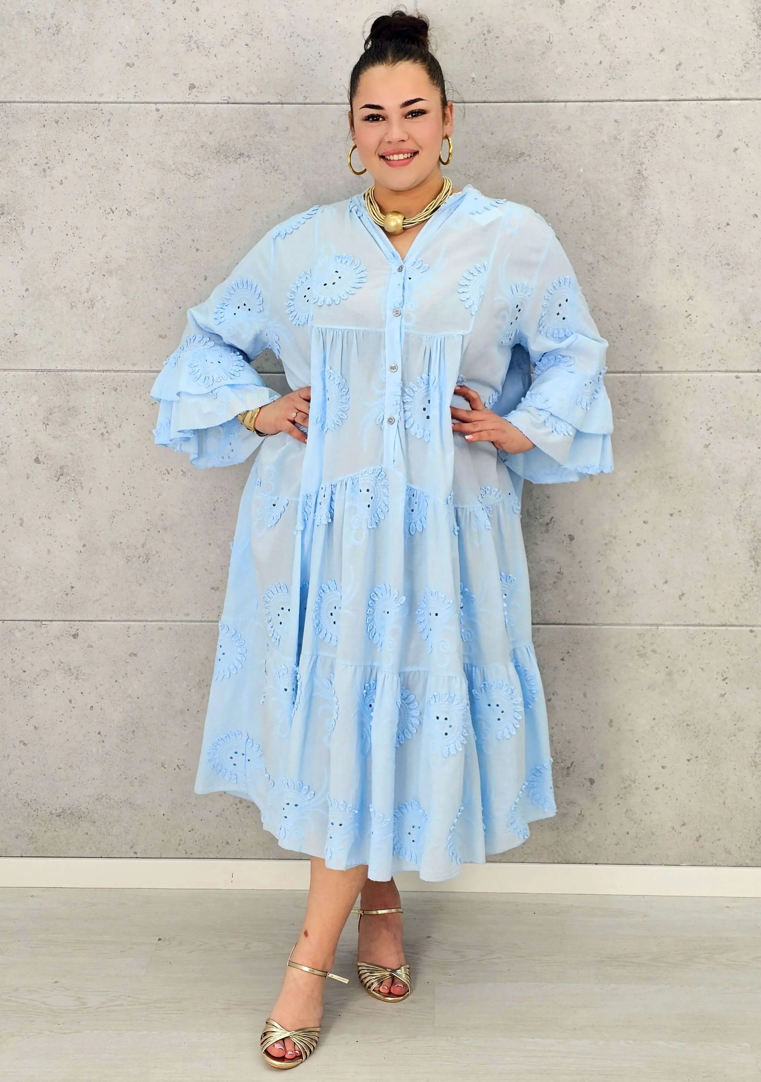 Sukienka bawełniana z haftem Stylowa XL