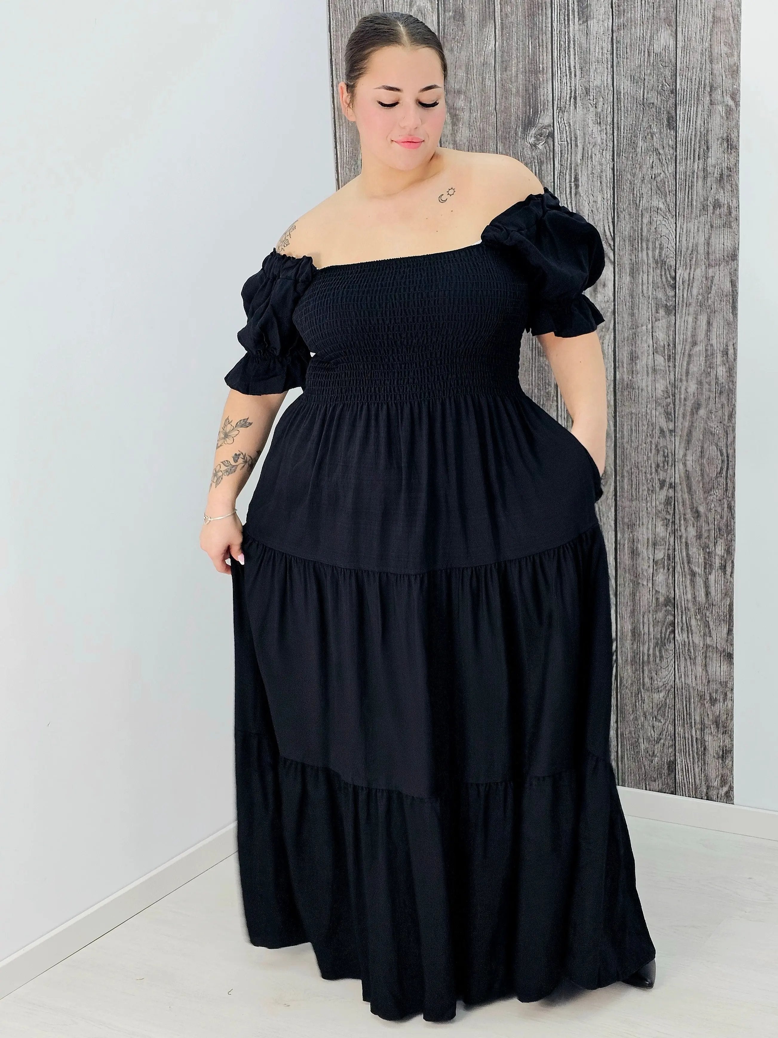 Sukienka boho maxi z falbanami Stylowa XL