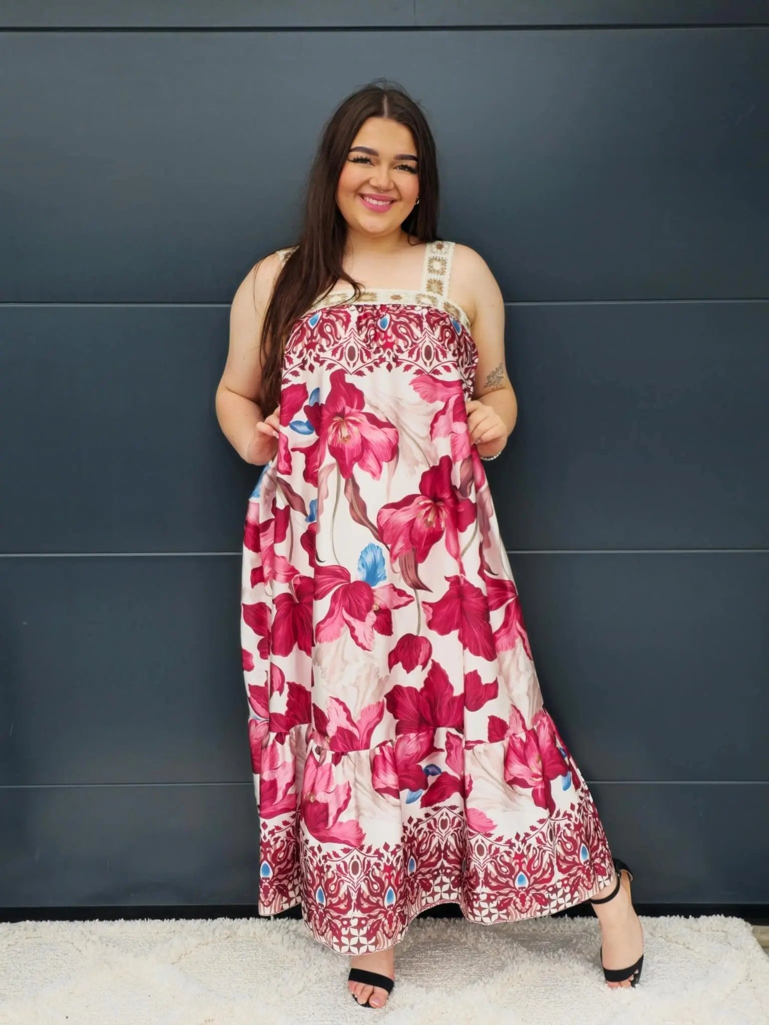 Sukienka boho z szydełkową górą i kwiatowym printem Stylowa XL