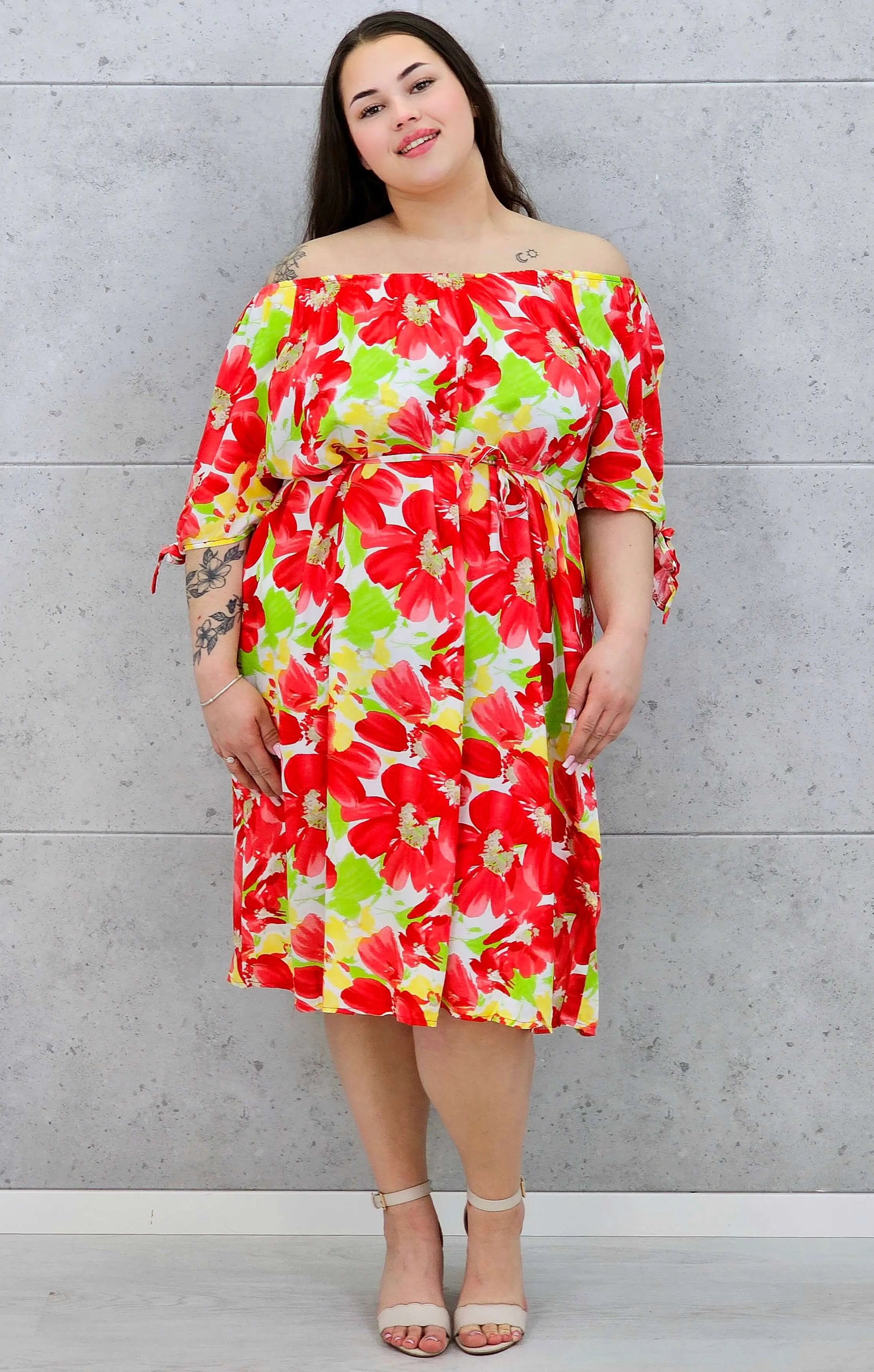 Sukienka hiszpanka midi z wiązanymi rękawami i kwiatowym printem Stylowa XL