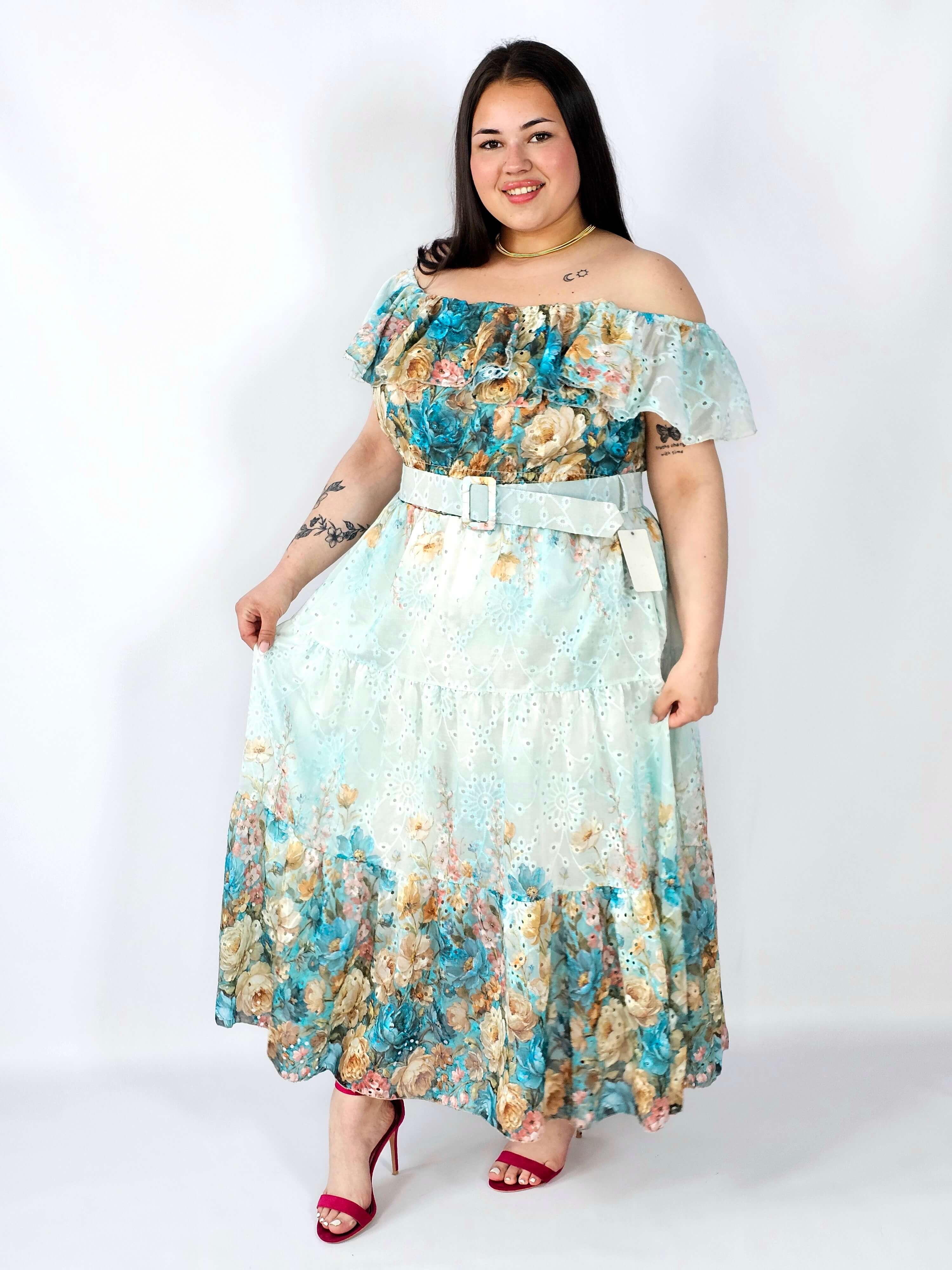 Sukienka hiszpanka plus size haftowana – romantyczna lekkość i styl XXL Stylowa XL