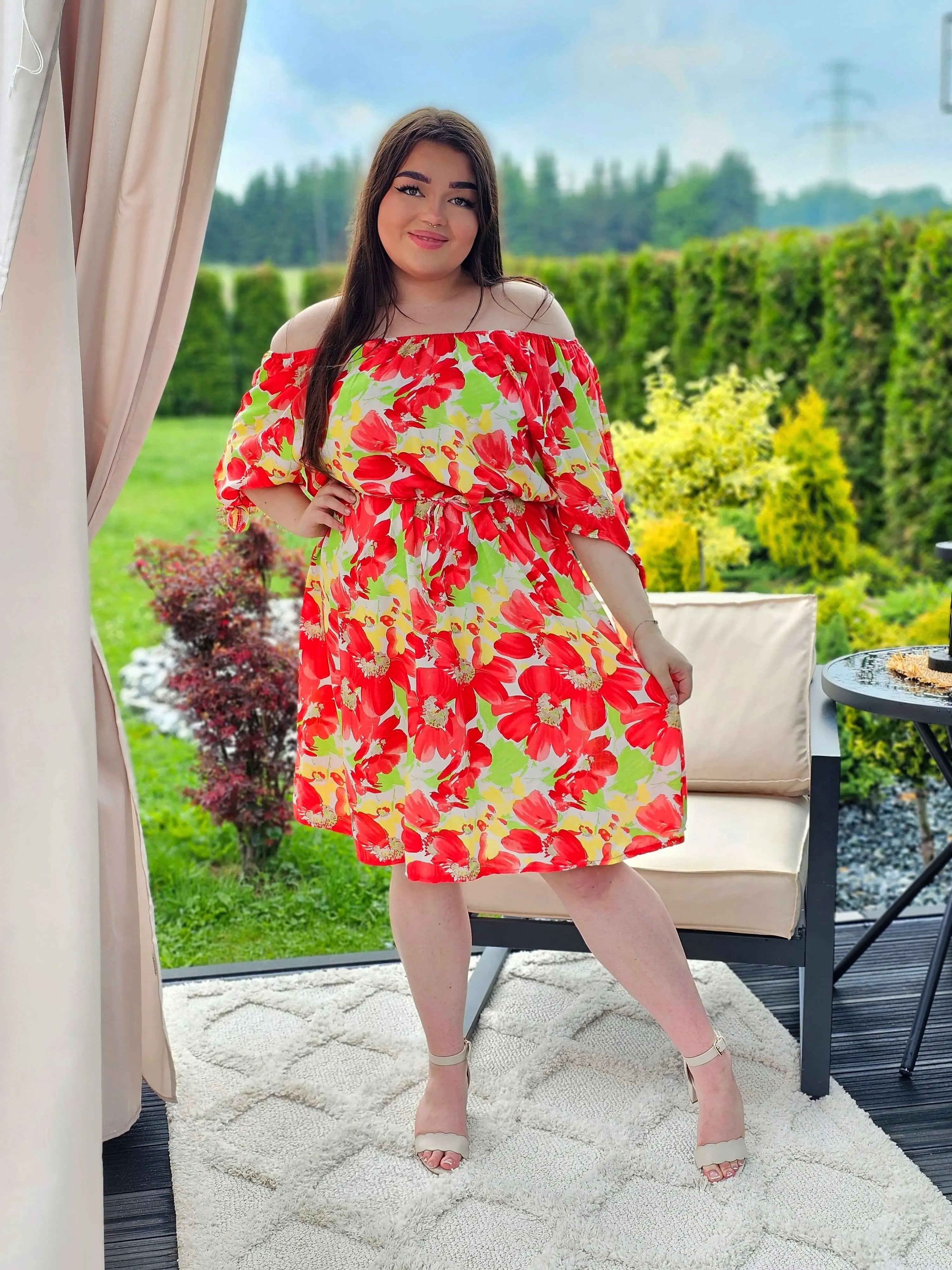 Sukienka hiszpanka z wiązaniami przy rękawie - dwa kolory Stylowa XL