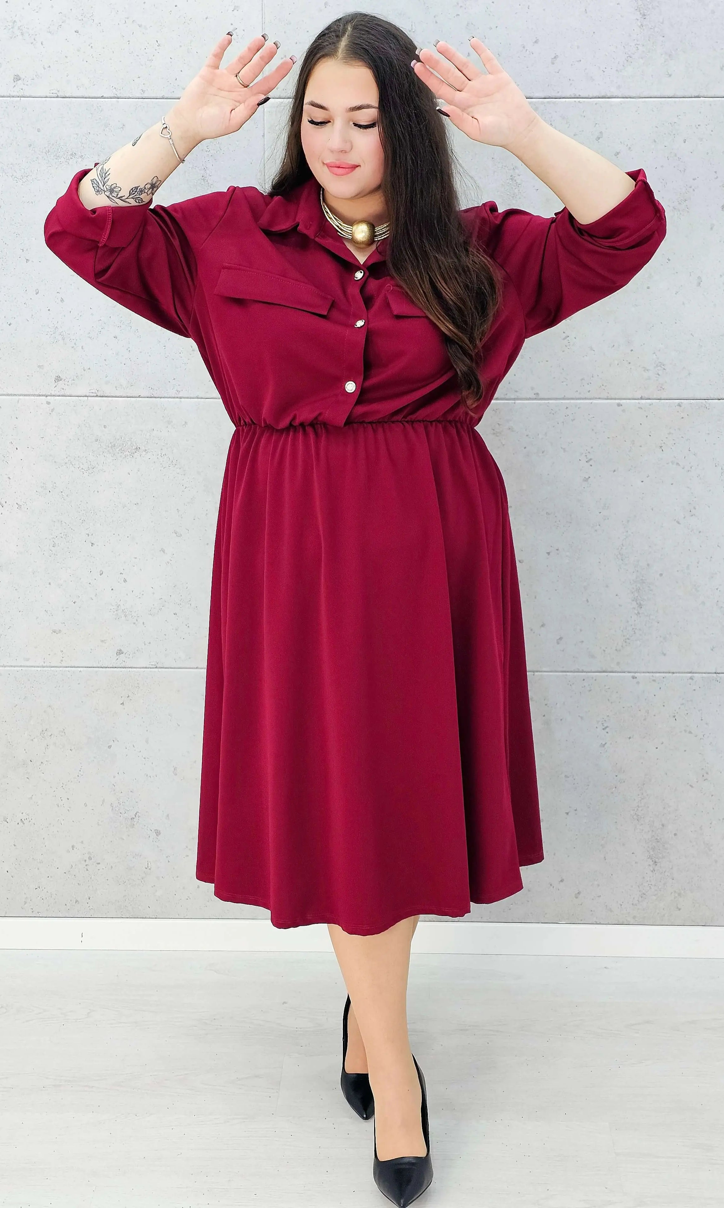 Sukienka koszulowa midi plus size z kieszeniami Stylowa XL
