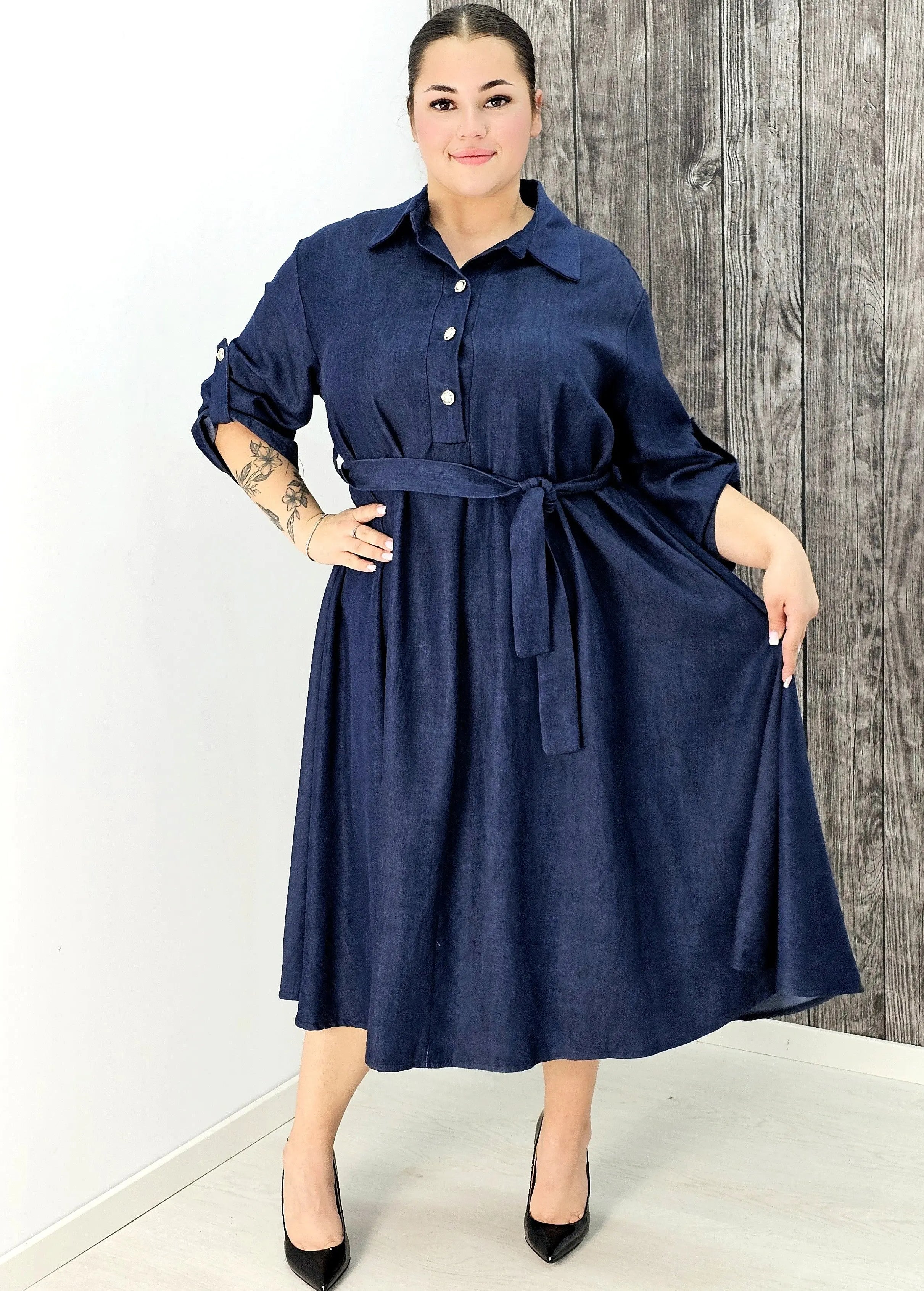 Sukienka koszulowa plus size – stylowa, wygodna i idealna na każdą okazję Stylowa XL