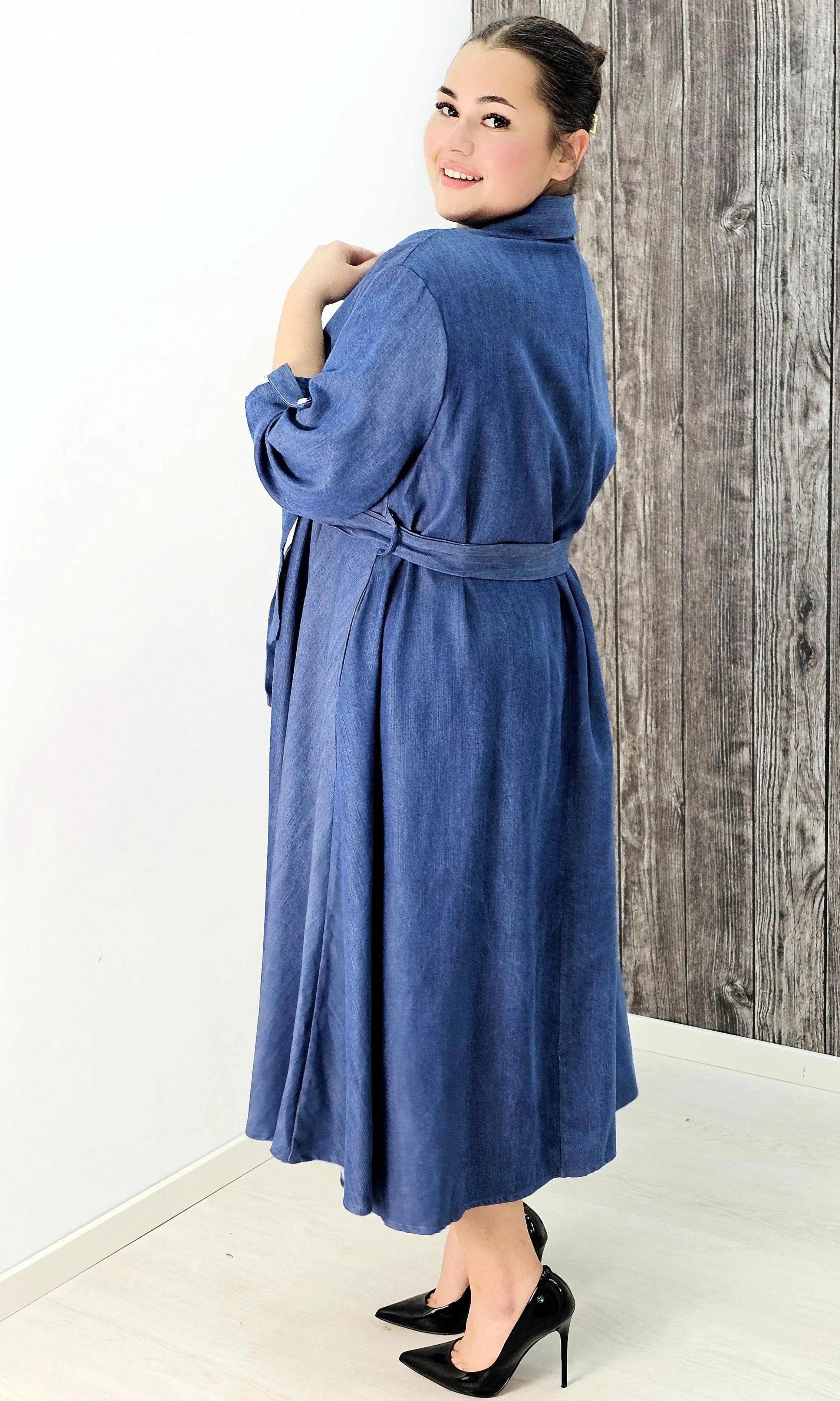 Sukienka koszulowa plus size – stylowa, wygodna i idealna na każdą okazję Stylowa XL