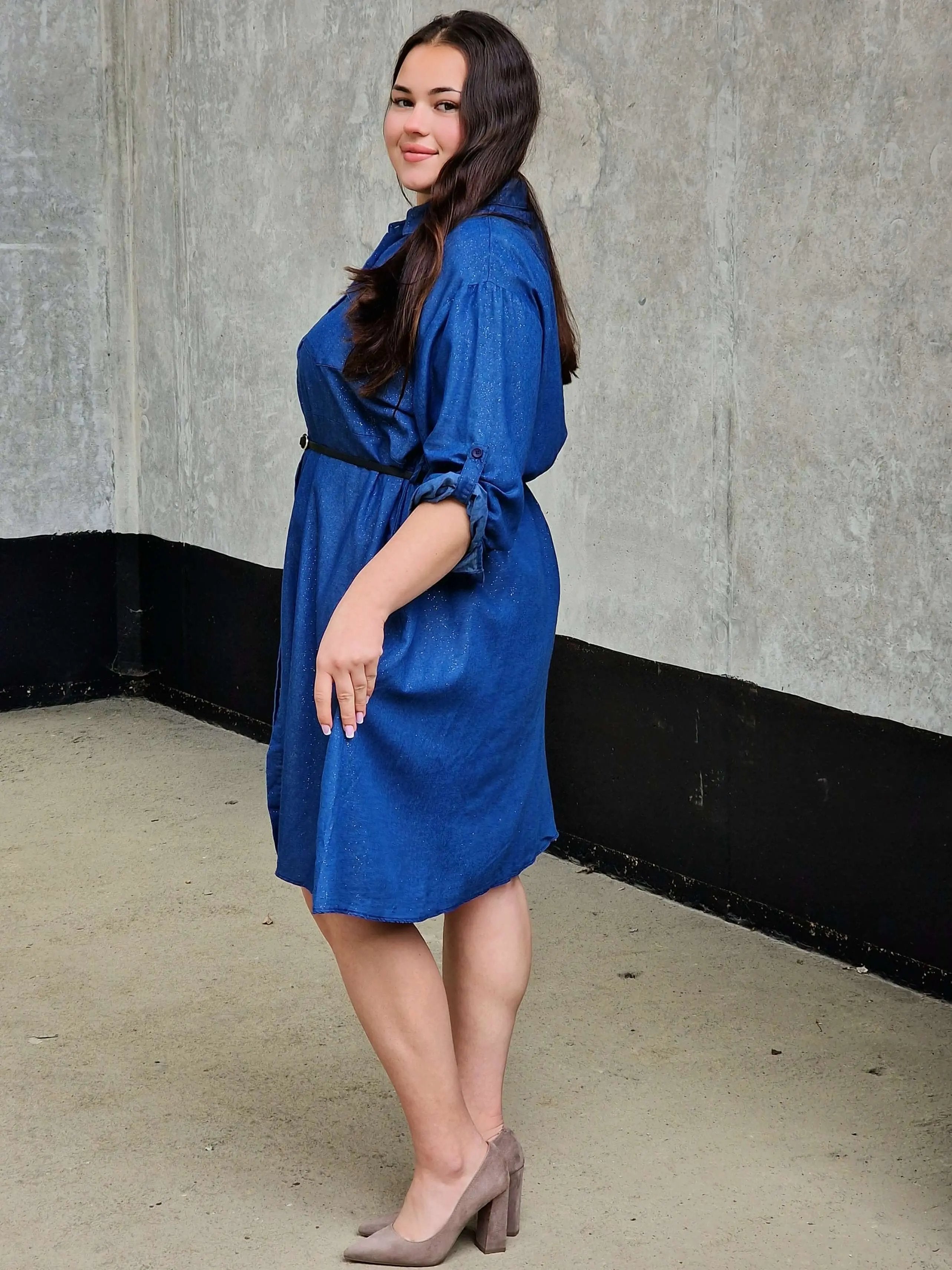 Sukienka koszulowa z połyskiem Stylowa XL