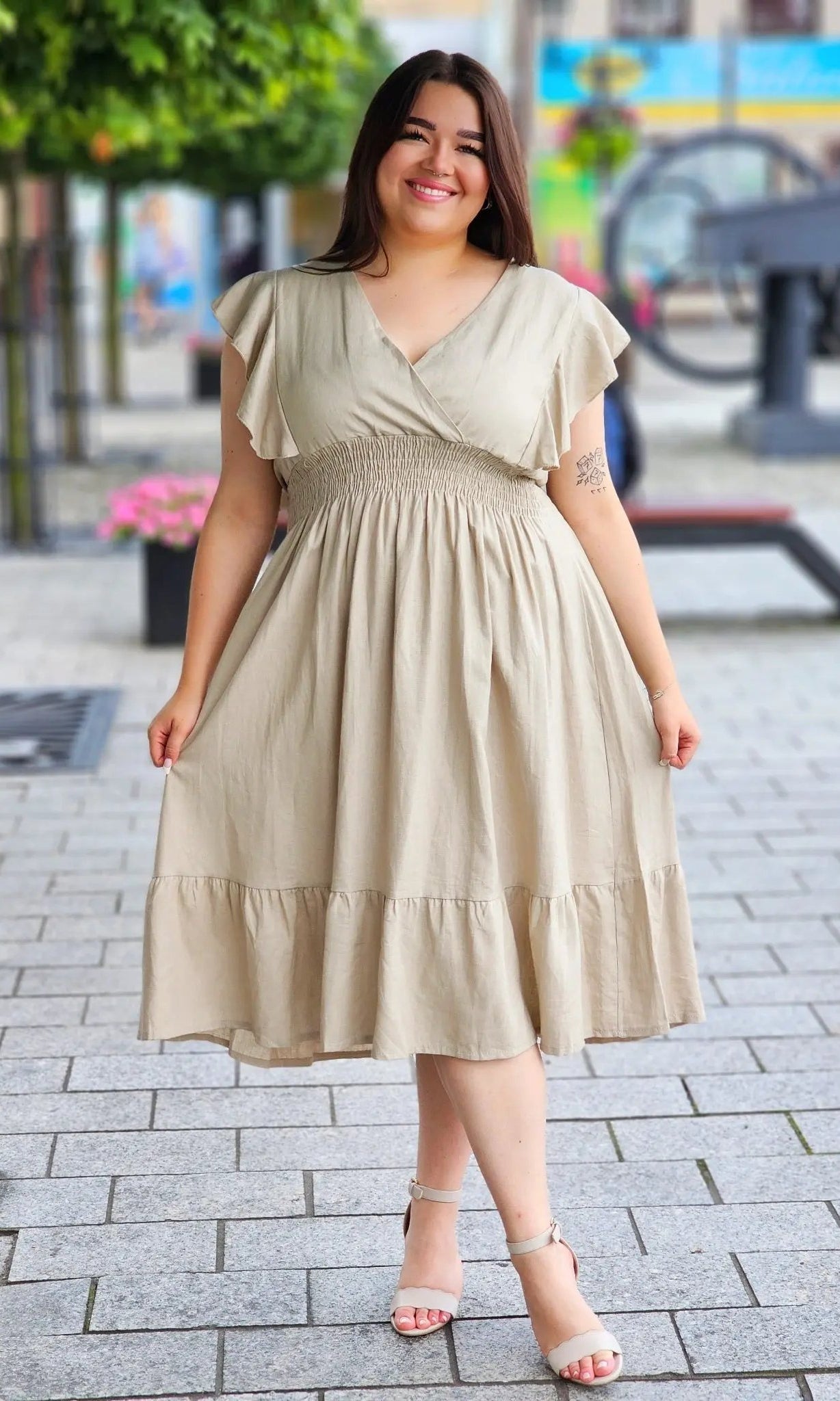 Sukienka lniana z odcięciem pod biustem Stylowa XL