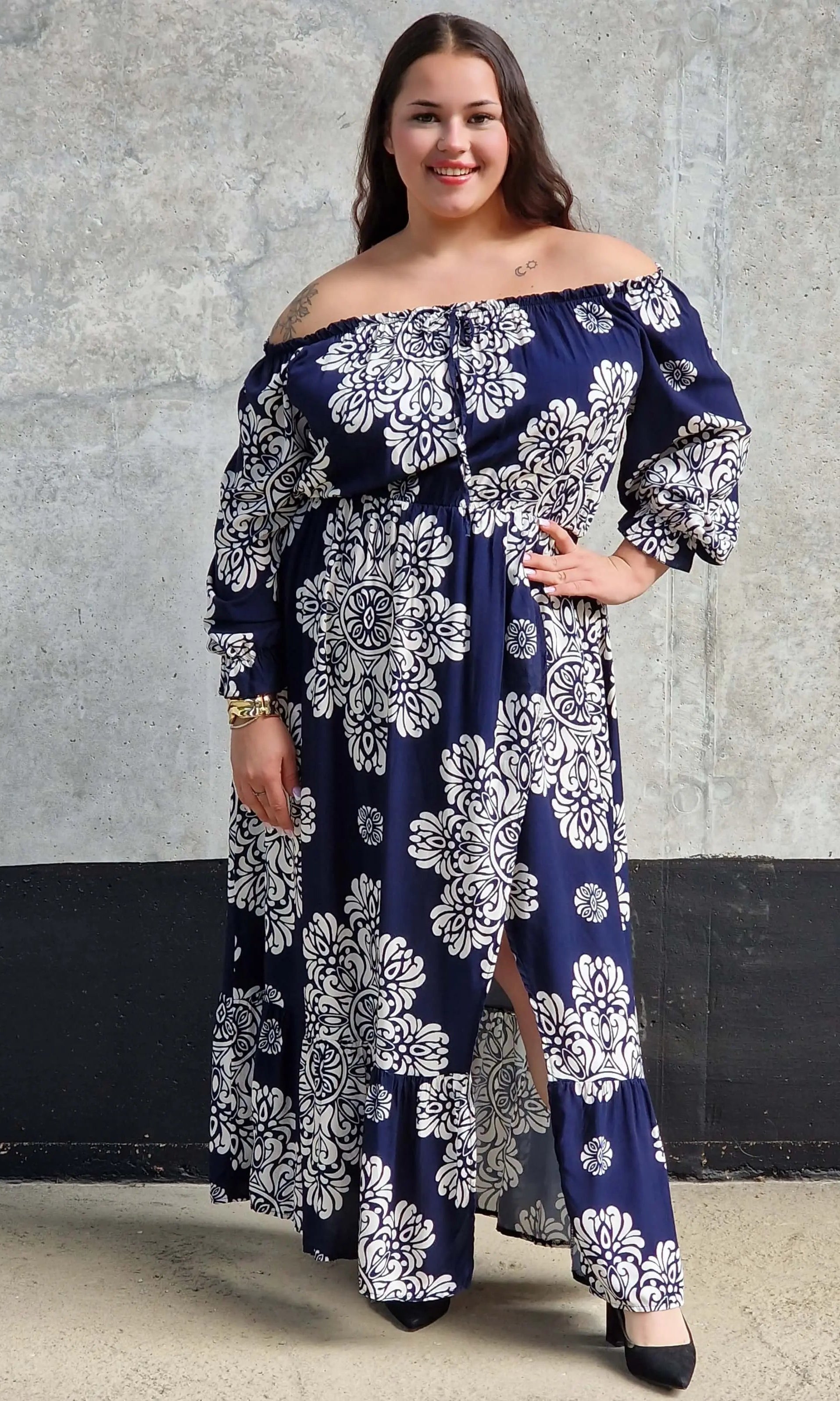 Sukienka maxi hiszpanka z rozcięciem Stylowa XL