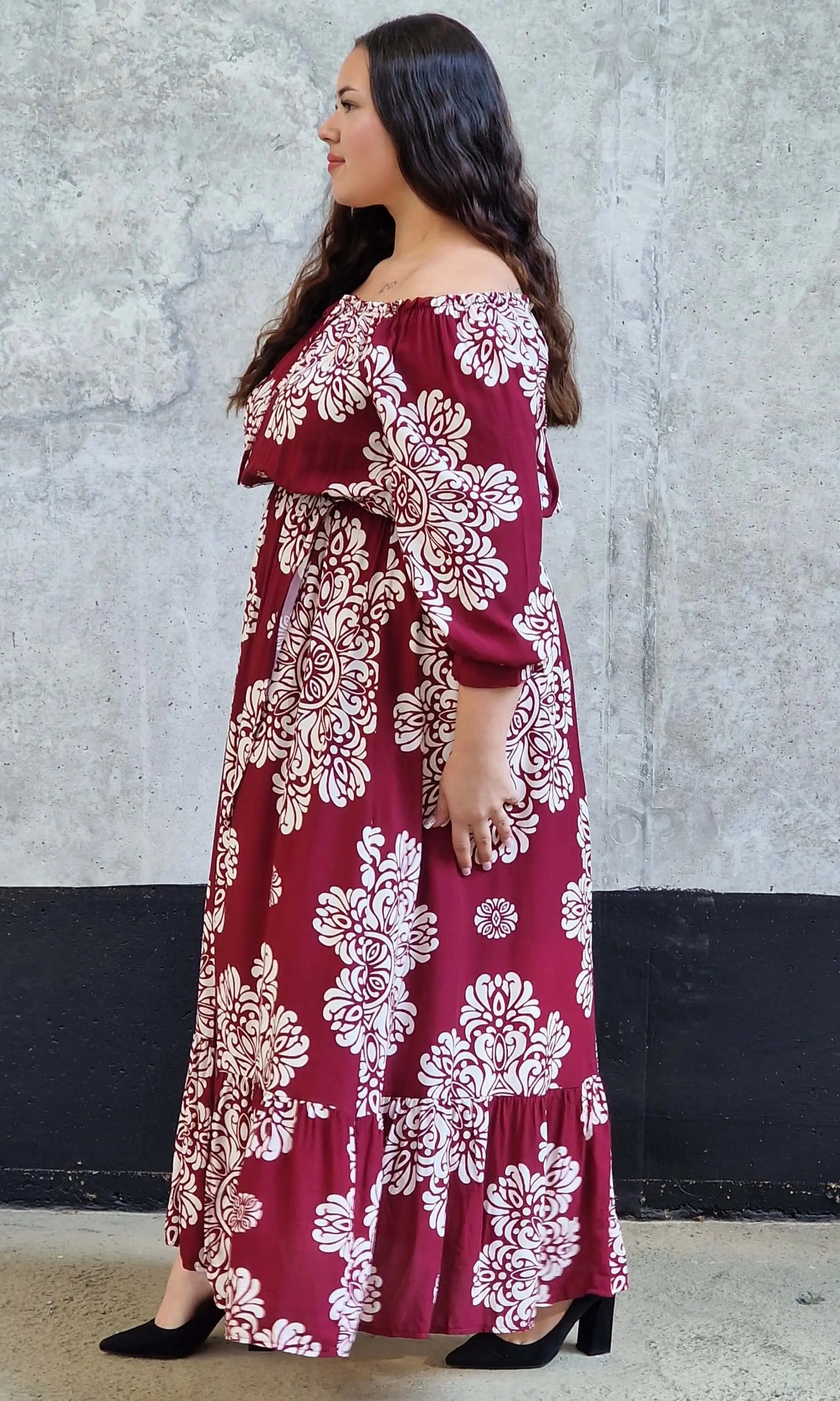 Sukienka maxi hiszpanka z rozcięciem Stylowa XL