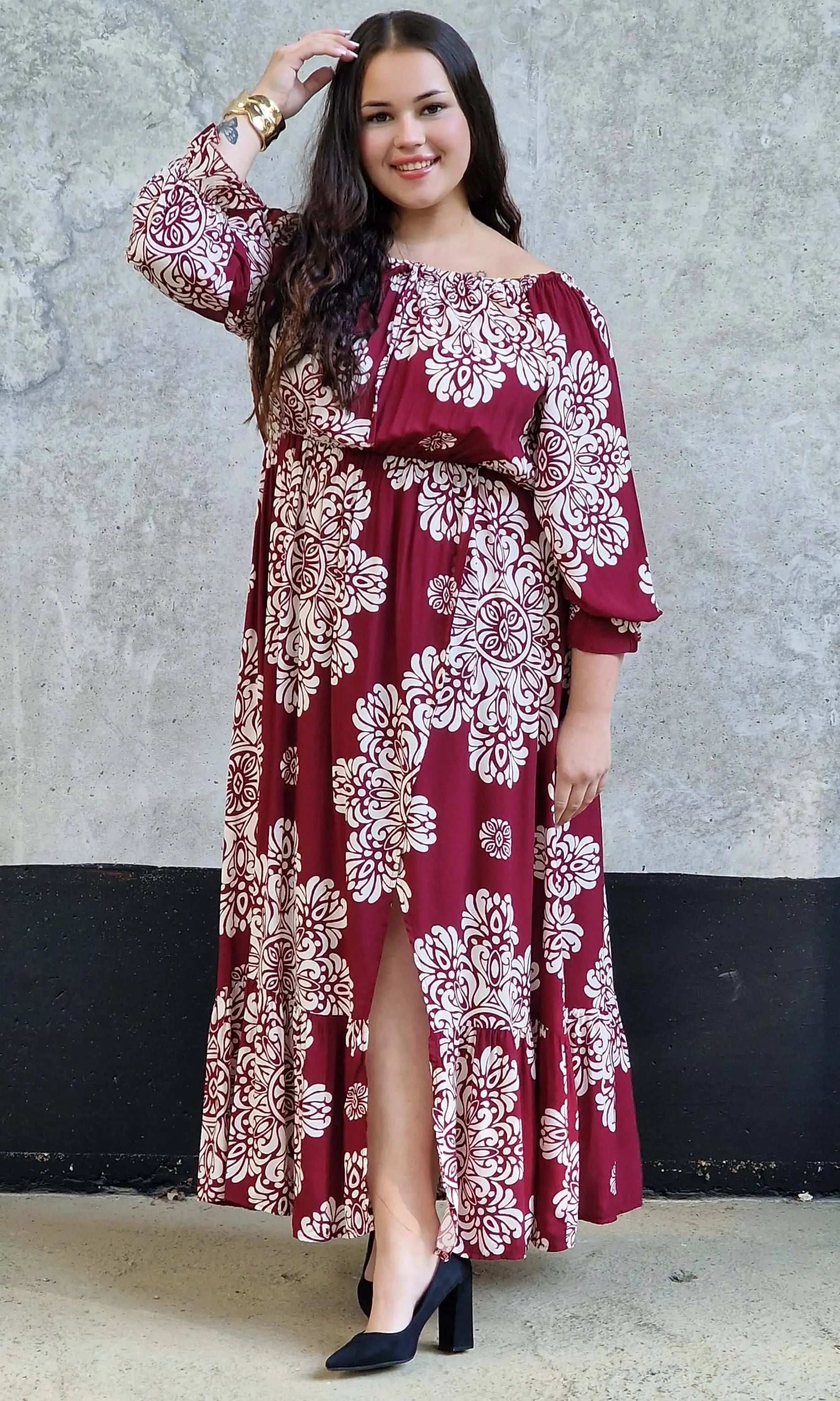 Sukienka maxi hiszpanka z rozcięciem Stylowa XL