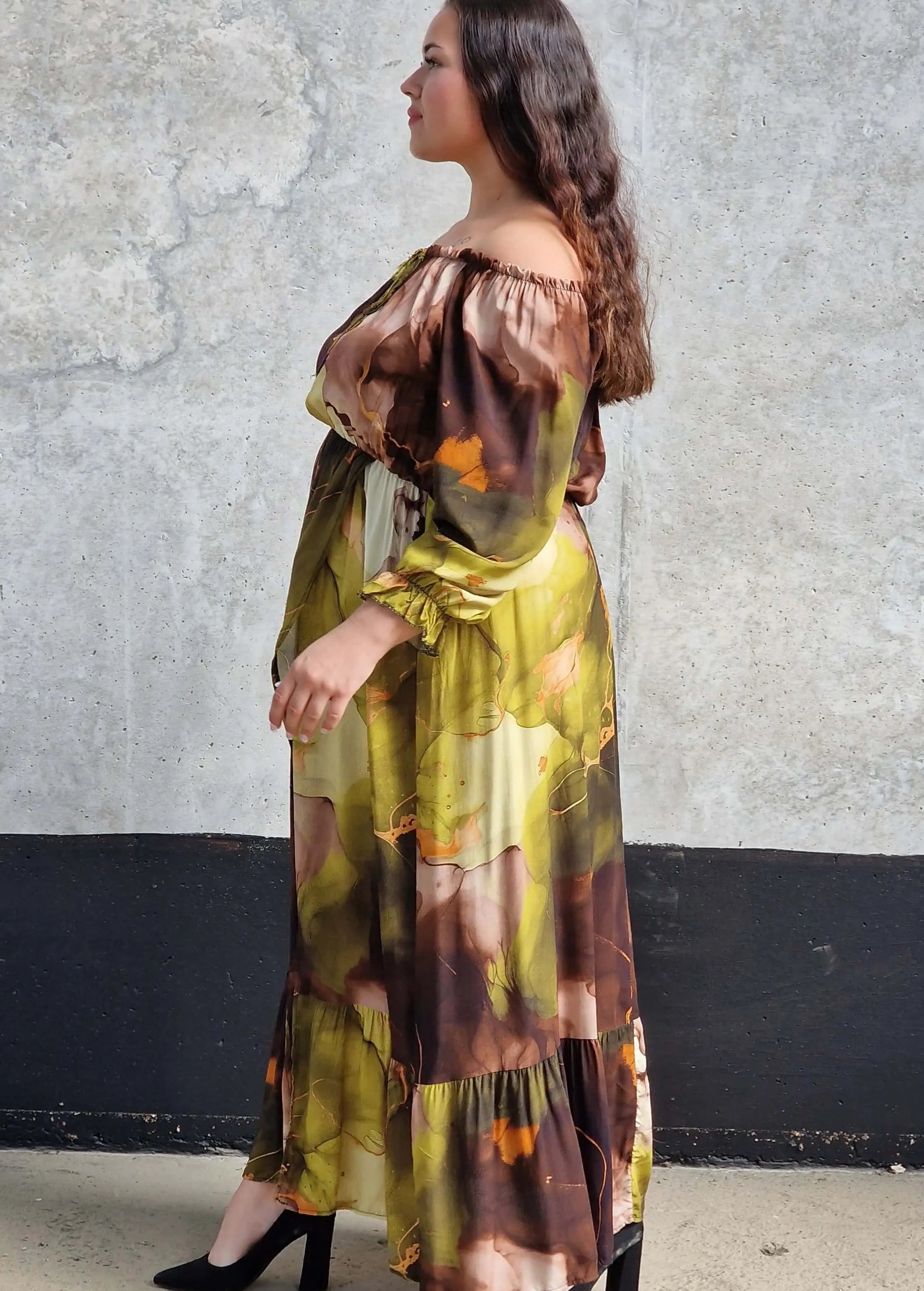 Sukienka maxi hiszpanka z rozcięciem Stylowa XL