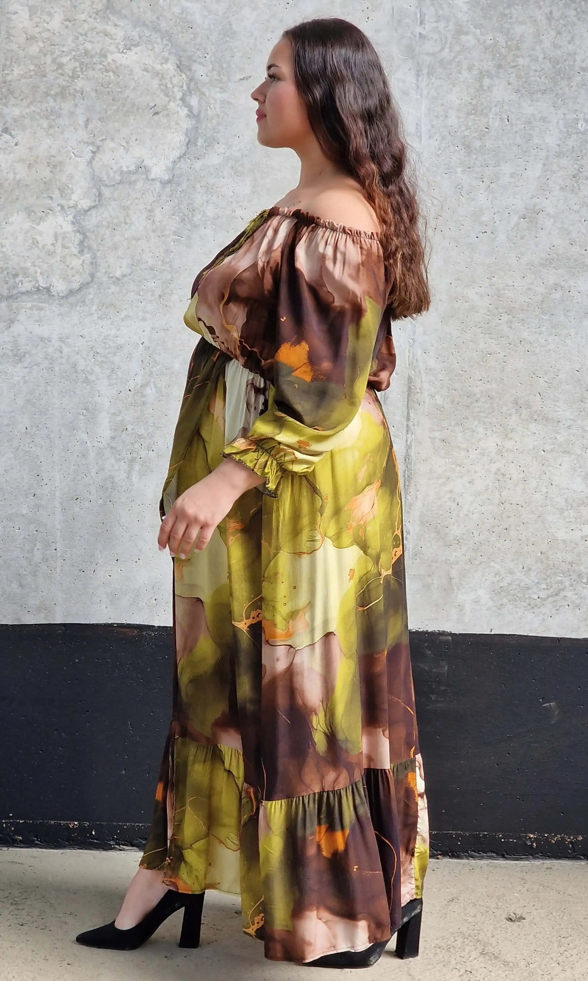 Sukienka maxi hiszpanka z rozcięciem Stylowa XL