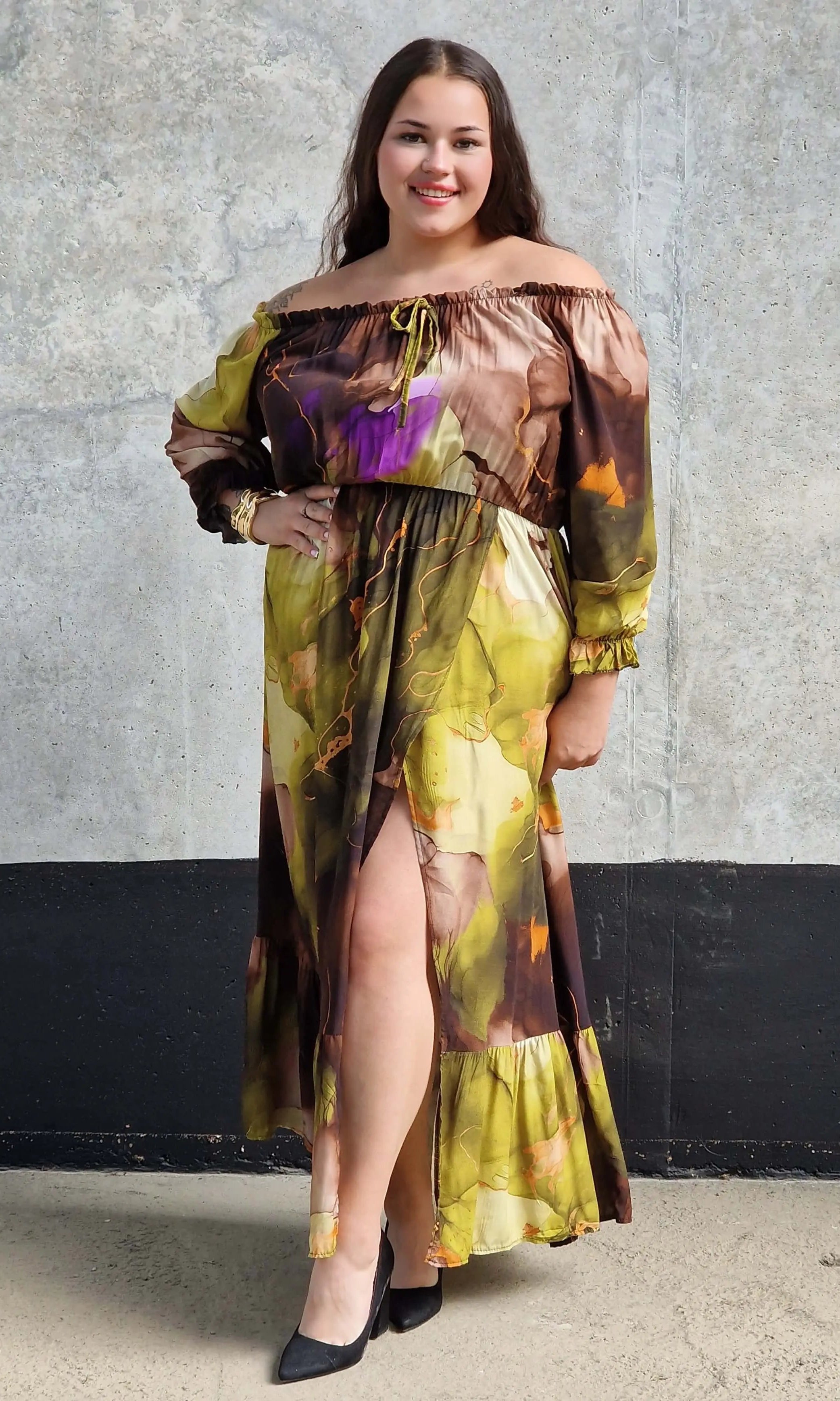 Sukienka maxi hiszpanka z rozcięciem Stylowa XL