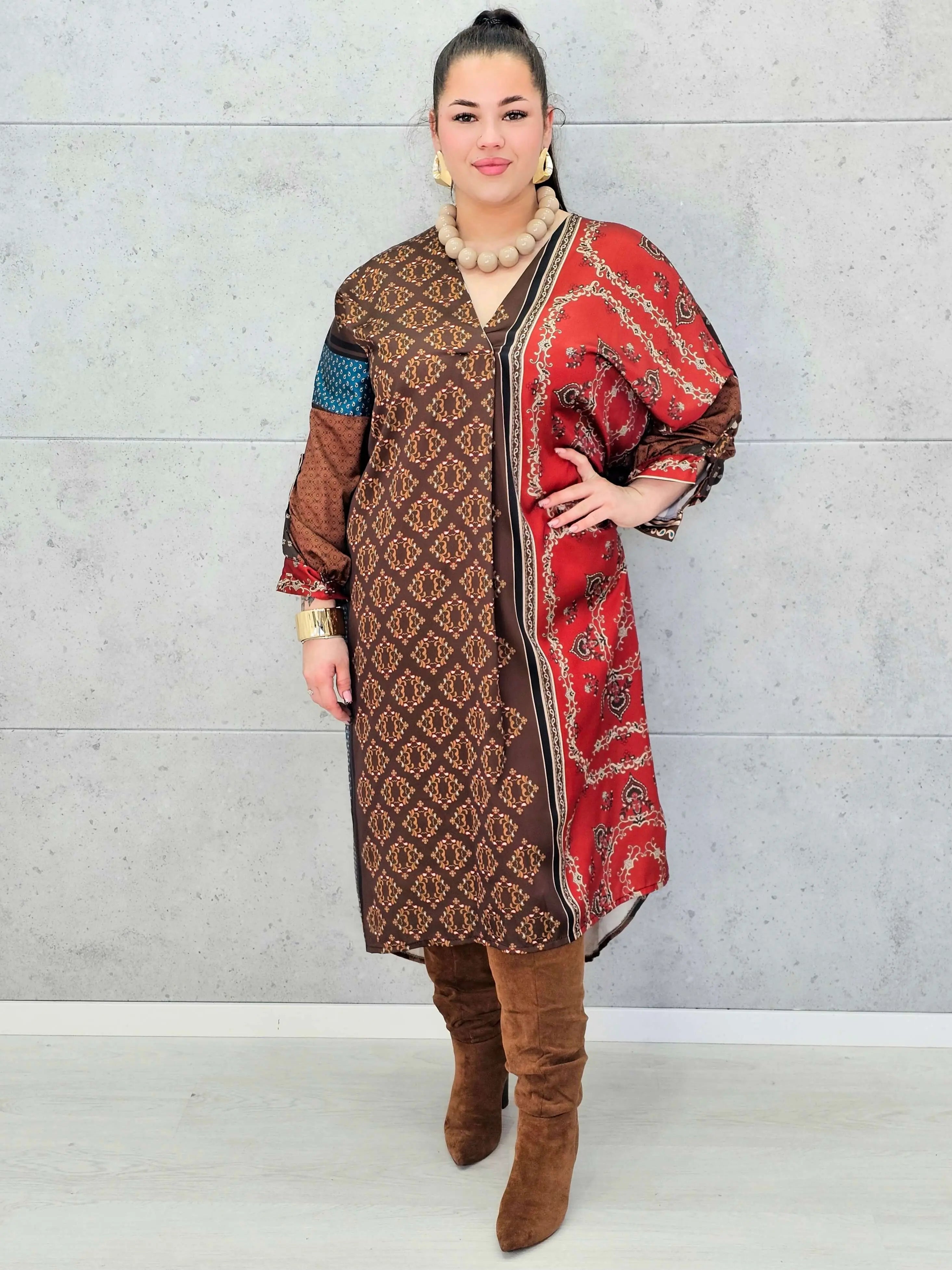 Sukienka maxi w etniczny wzór – elegancka sukienka plus size dla kobiet XXL Stylowa XL