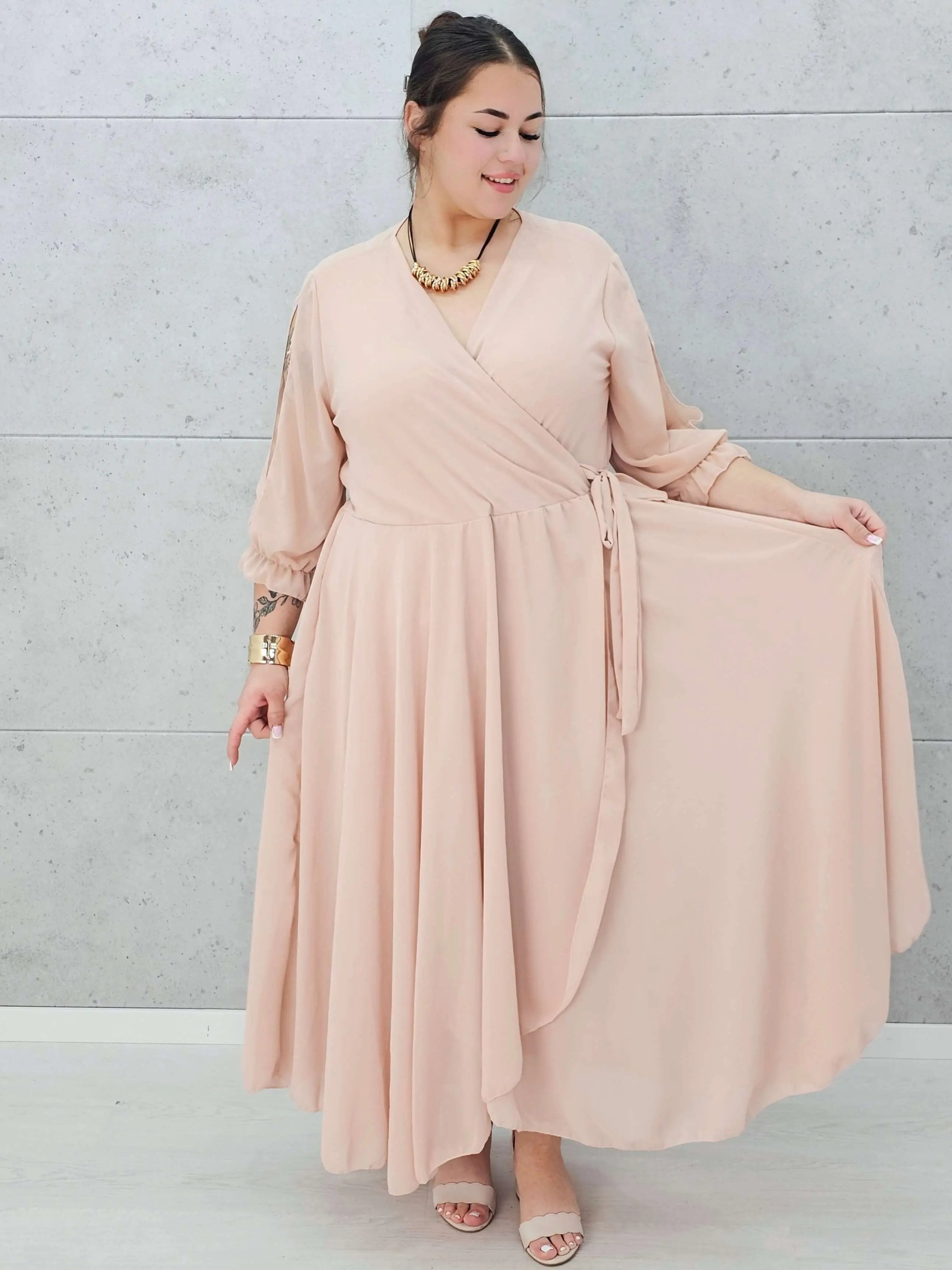 Sukienka maxi z wiązaniem Stylowa XL