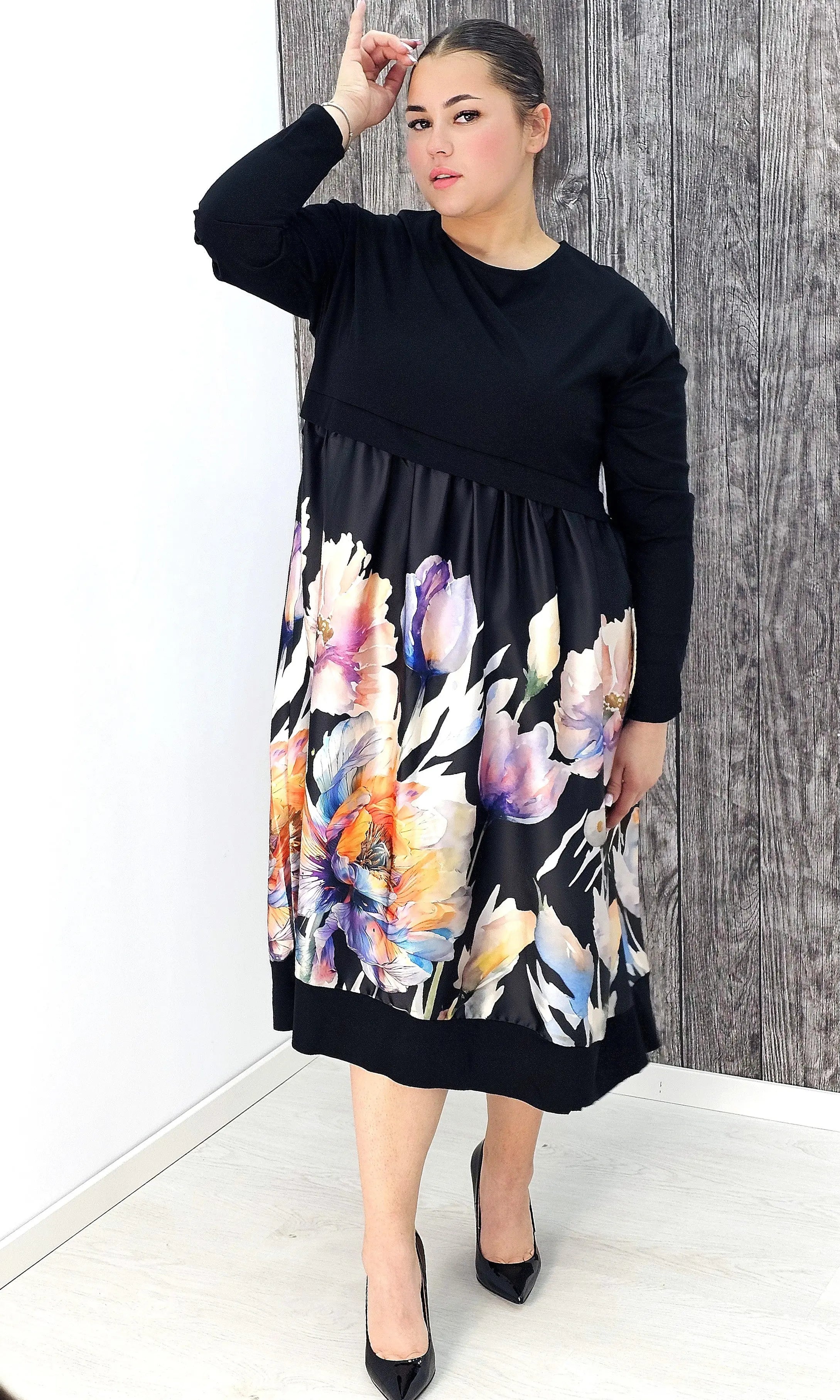 Sukienka midi plus size – elegancja, komfort i kobiecy styl w jednym Stylowa XL
