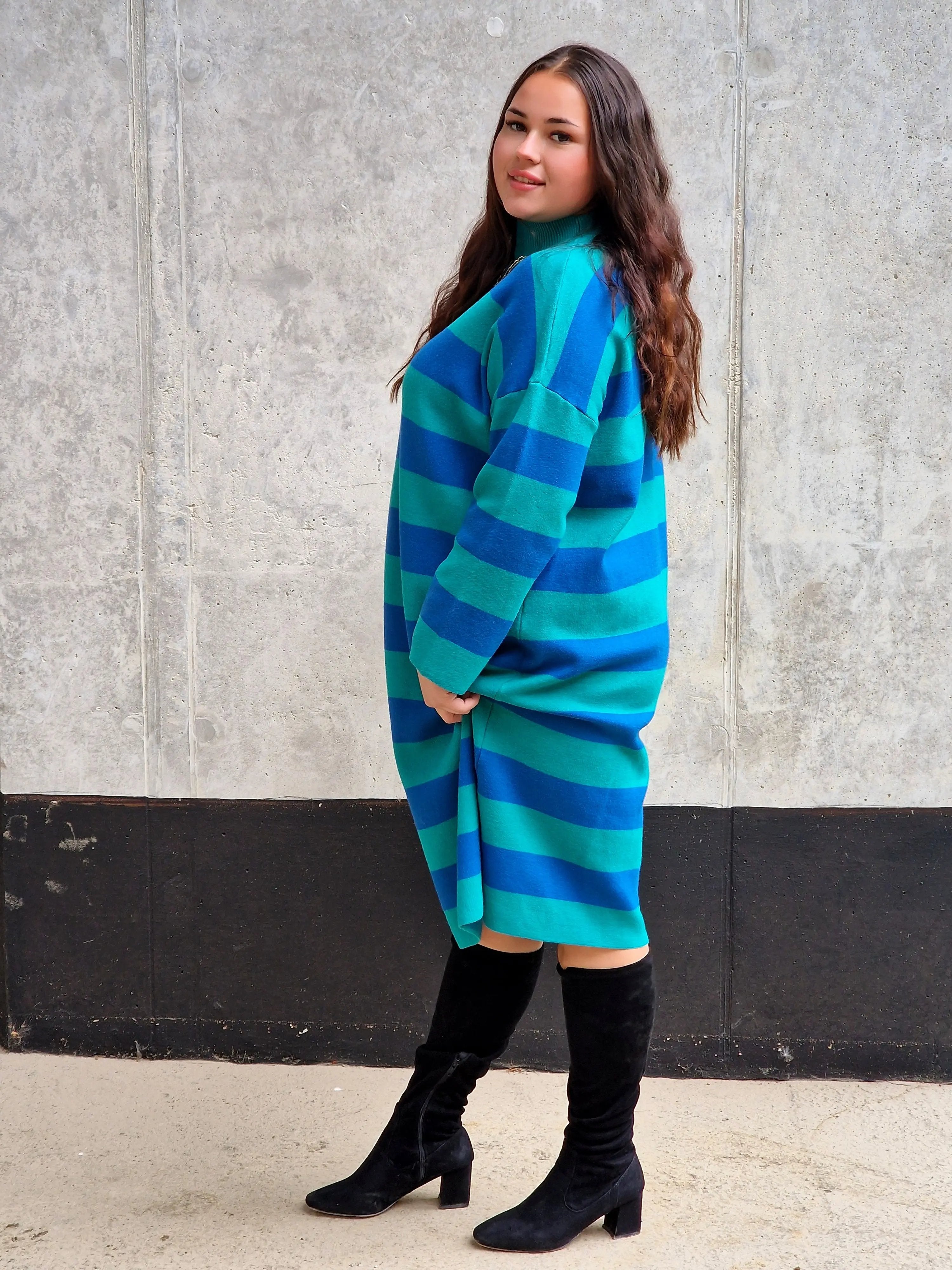 Sukienka niebieska w paski-Lara Stylowa XL