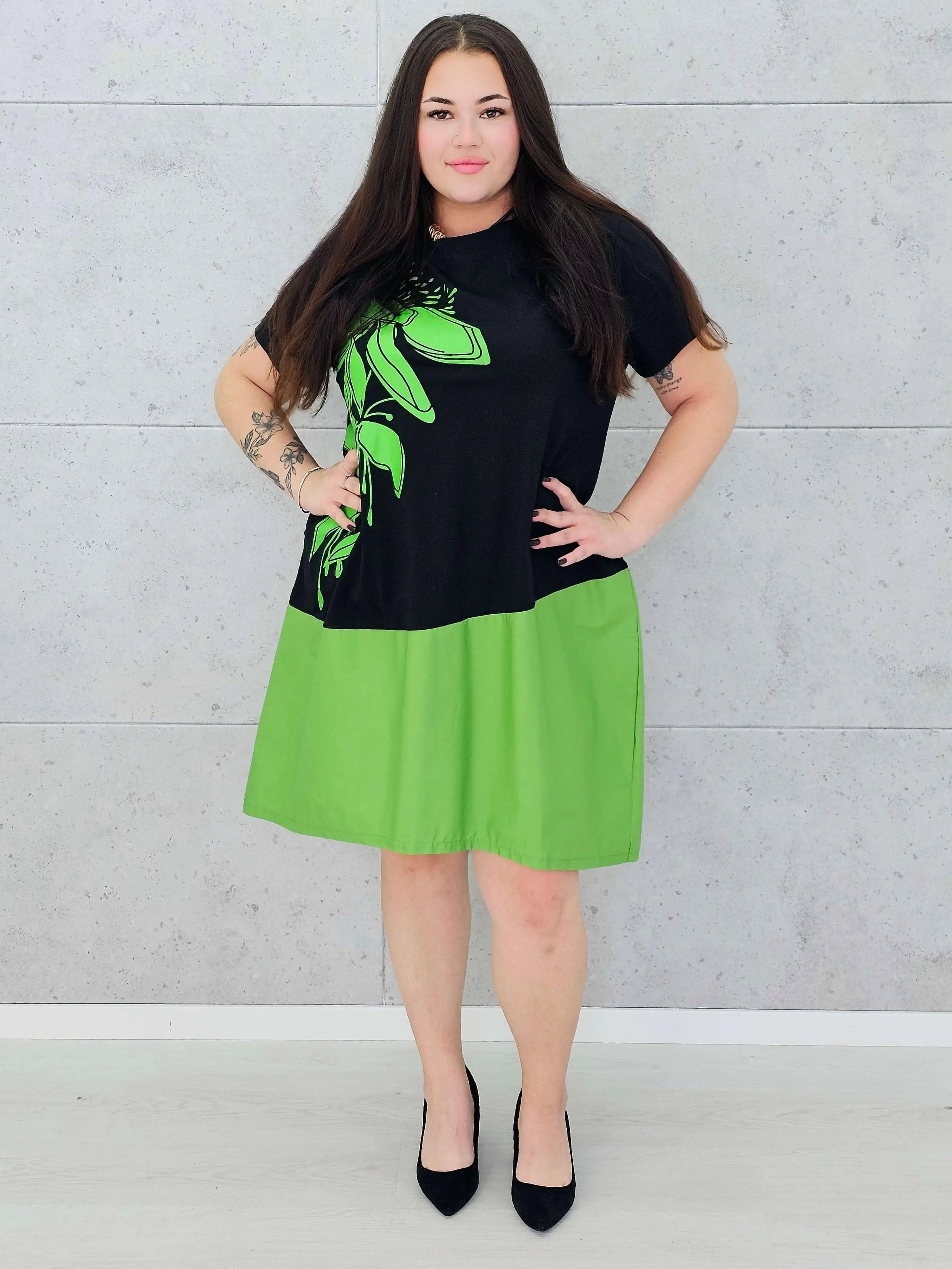 Sukienka oversize z motywem kwiatowym moda dla kobiet plus size Stylowa XL