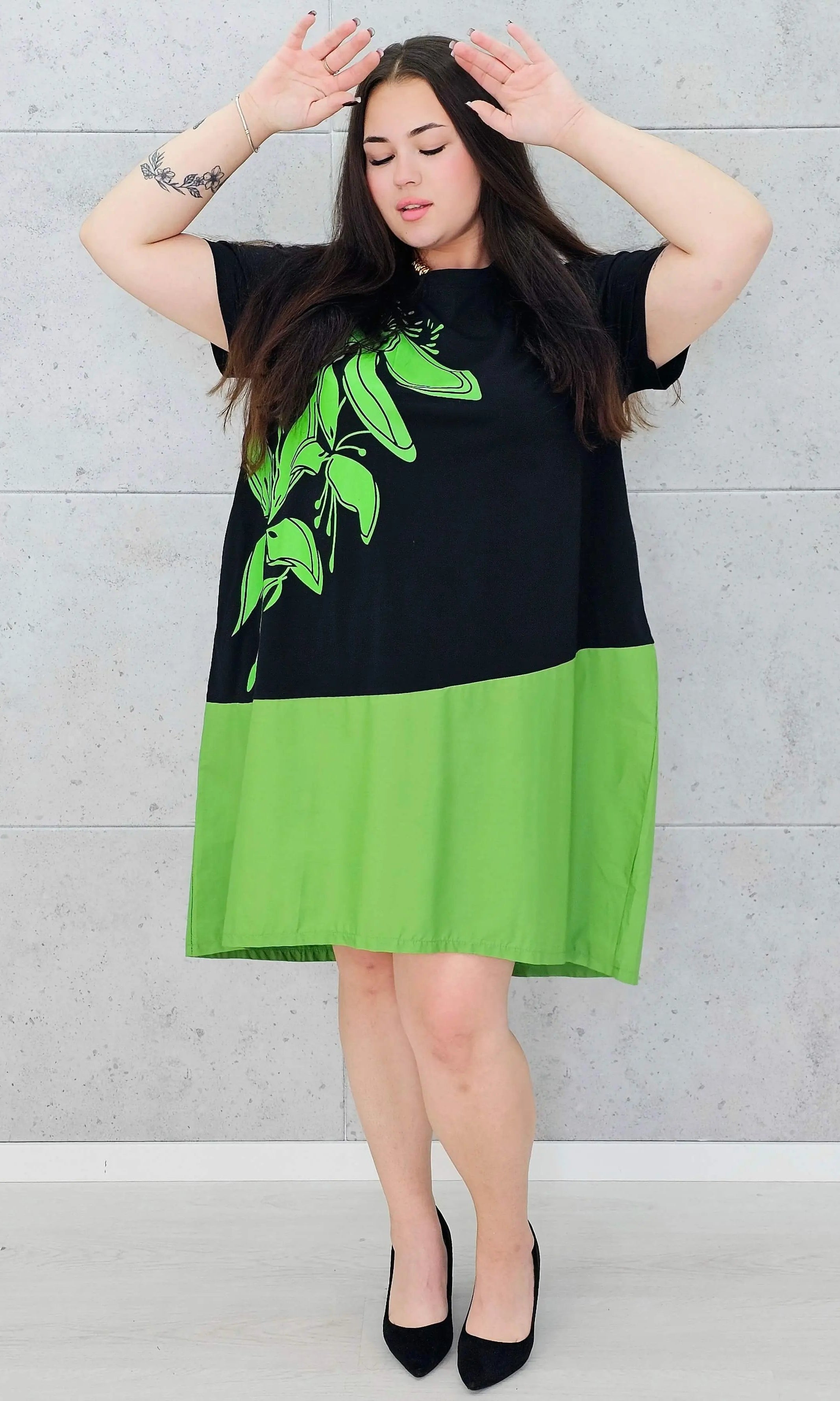 Sukienka oversize z motywem kwiatowym moda dla kobiet plus size Stylowa XL