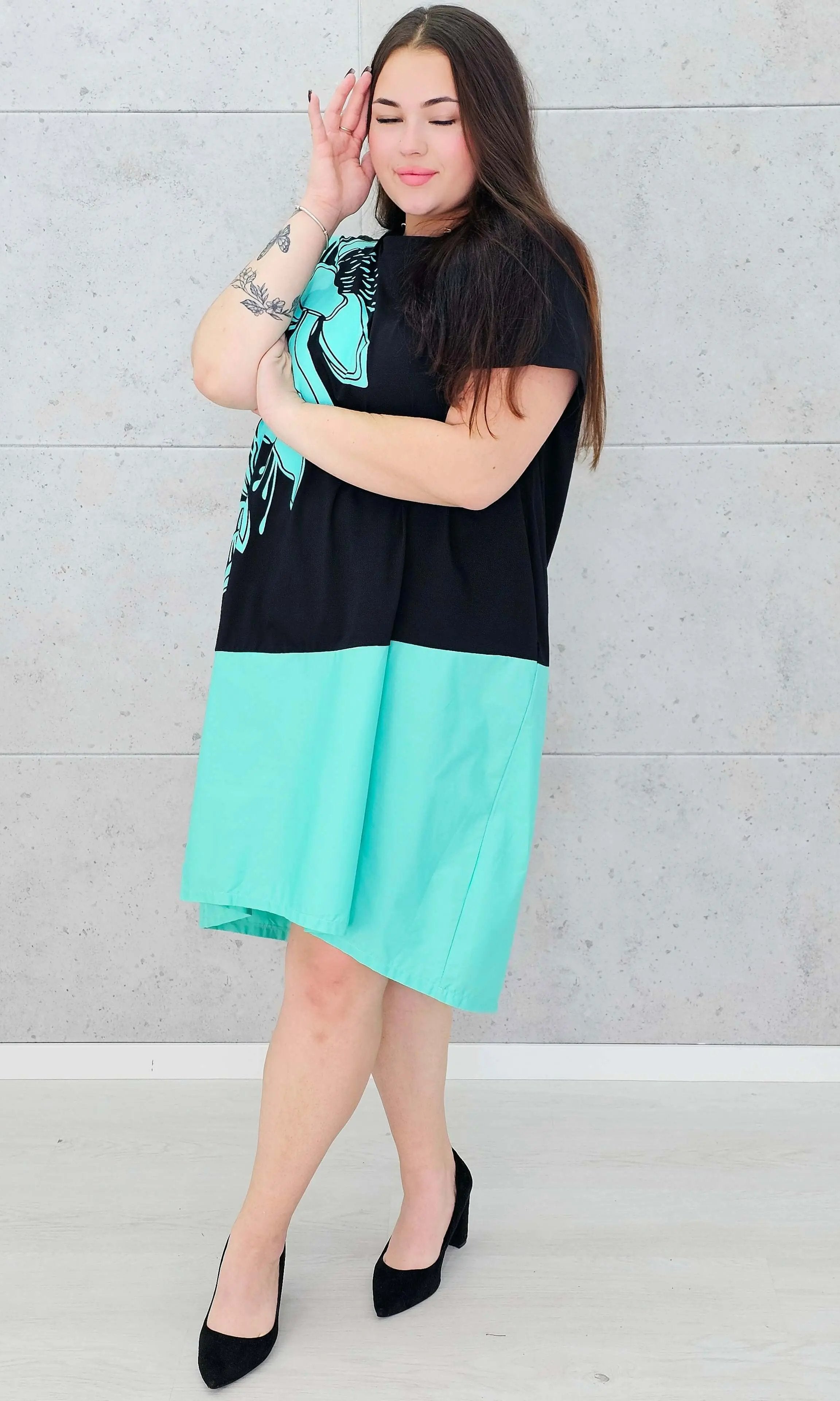 Sukienka oversize z motywem kwiatowym moda dla kobiet plus size Stylowa XL