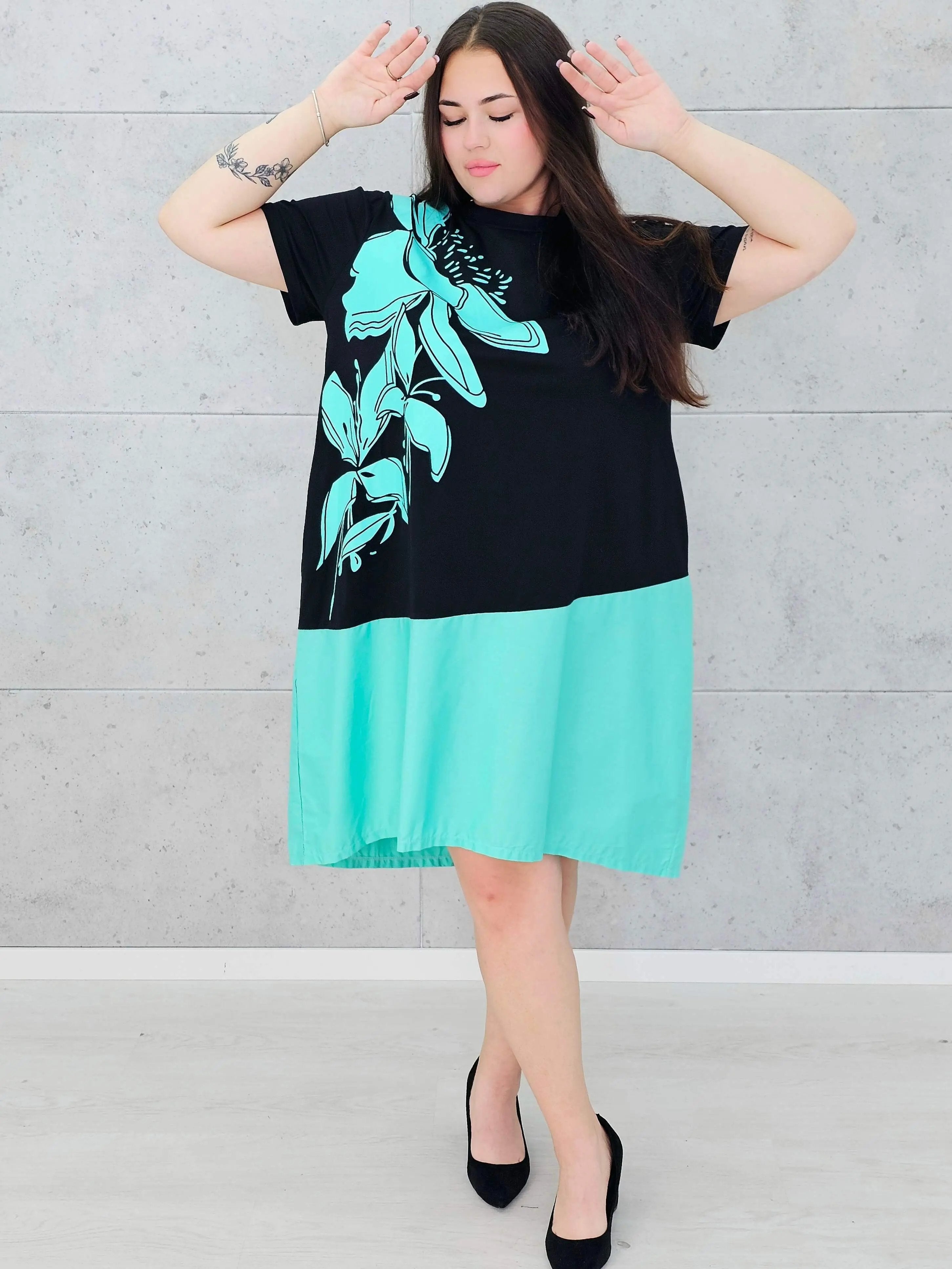 Sukienka oversize z motywem kwiatowym moda dla kobiet plus size Stylowa XL