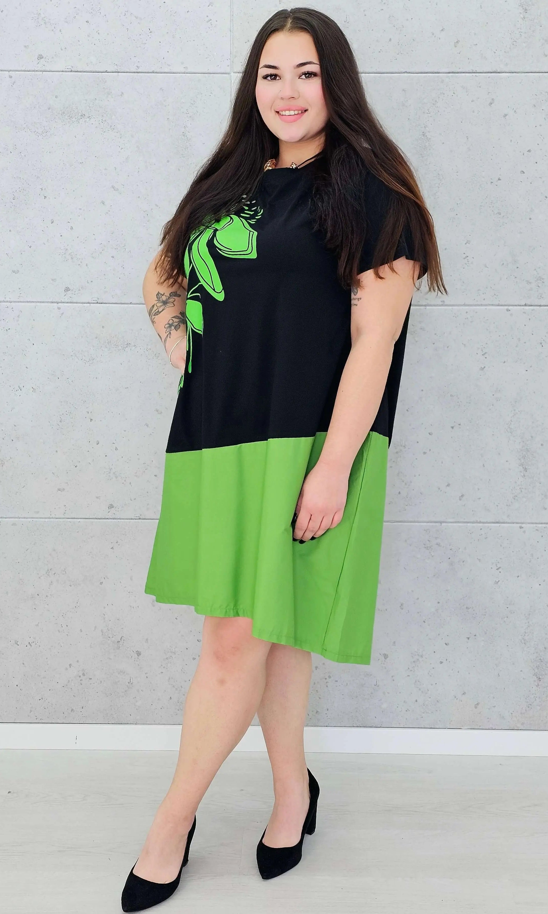 Sukienka oversize z motywem kwiatowym moda dla kobiet plus size Stylowa XL