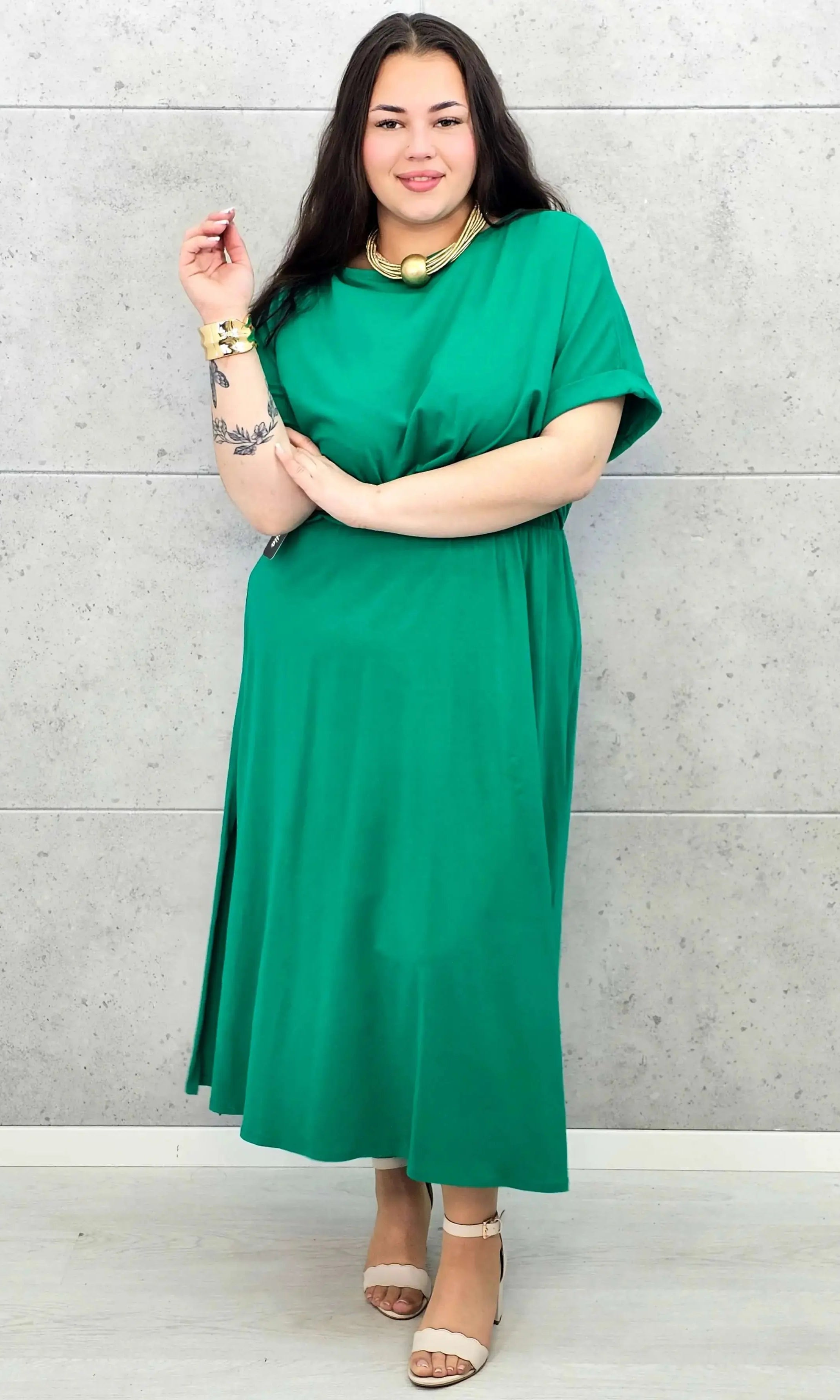 Sukienka plus size StylowaXL – asymetryczna, kobieca i pełna stylu Stylowa XL