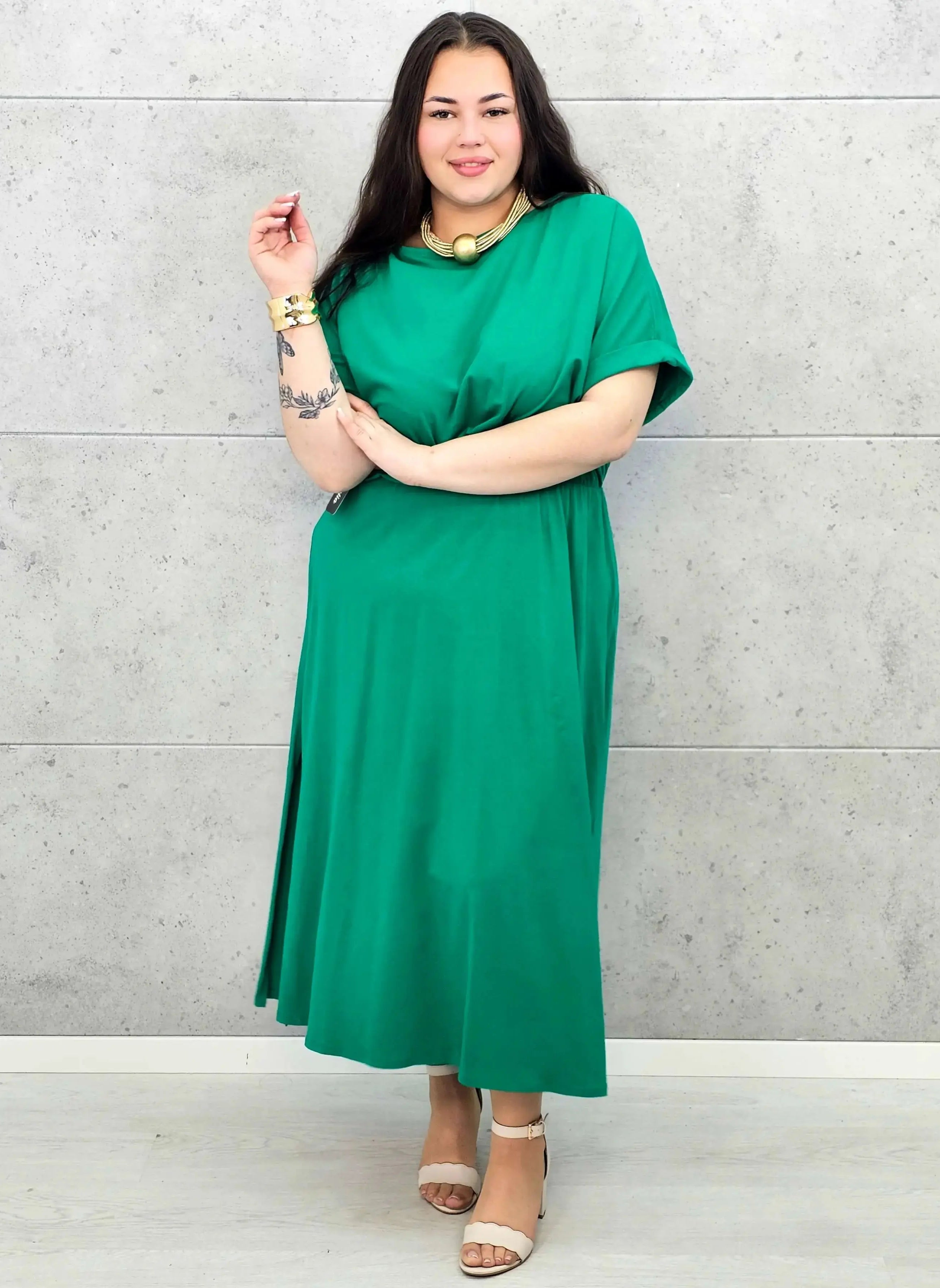 Sukienka plus size StylowaXL – asymetryczna, kobieca i pełna stylu Stylowa XL