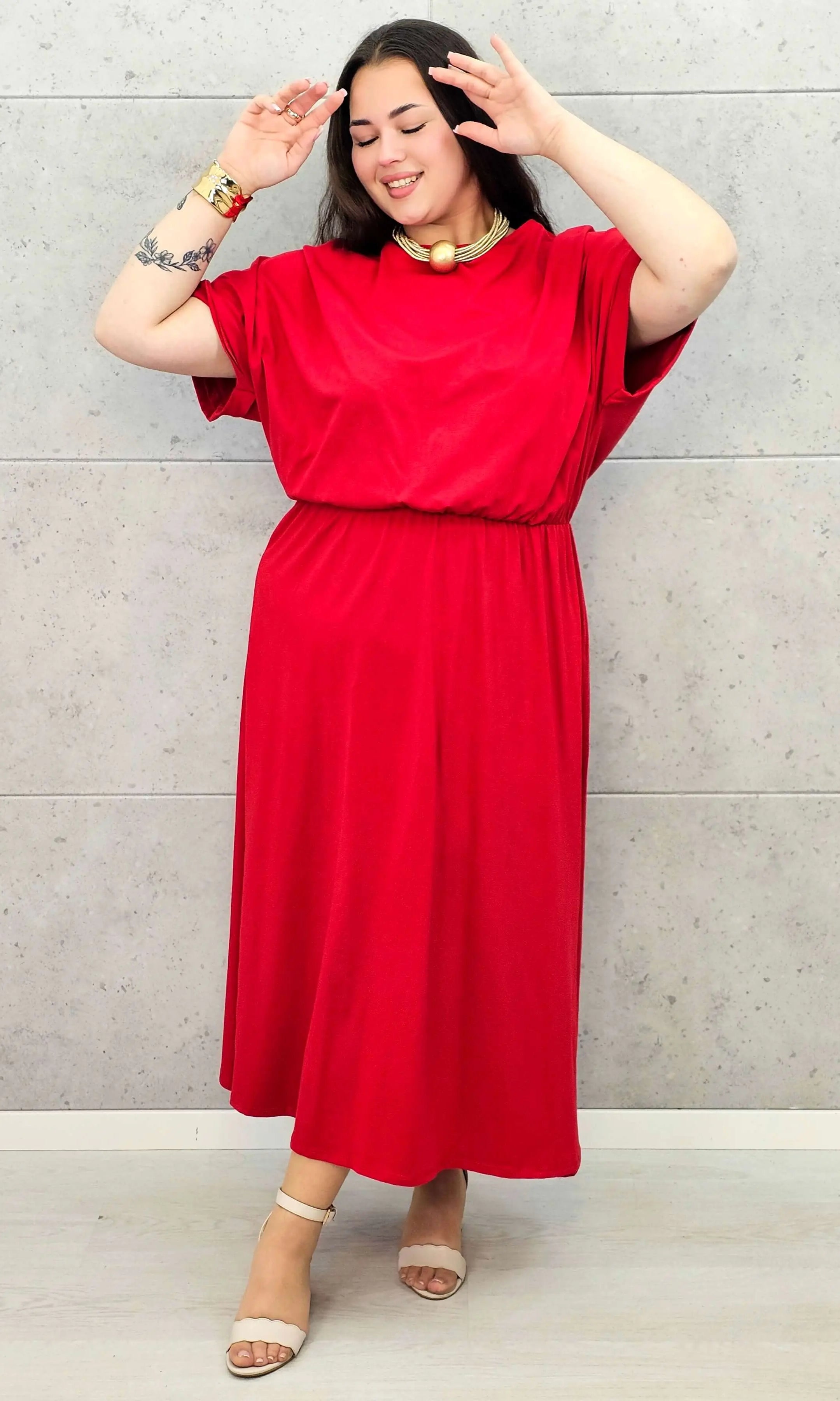 Sukienka plus size StylowaXL – asymetryczna, kobieca i pełna stylu Stylowa XL