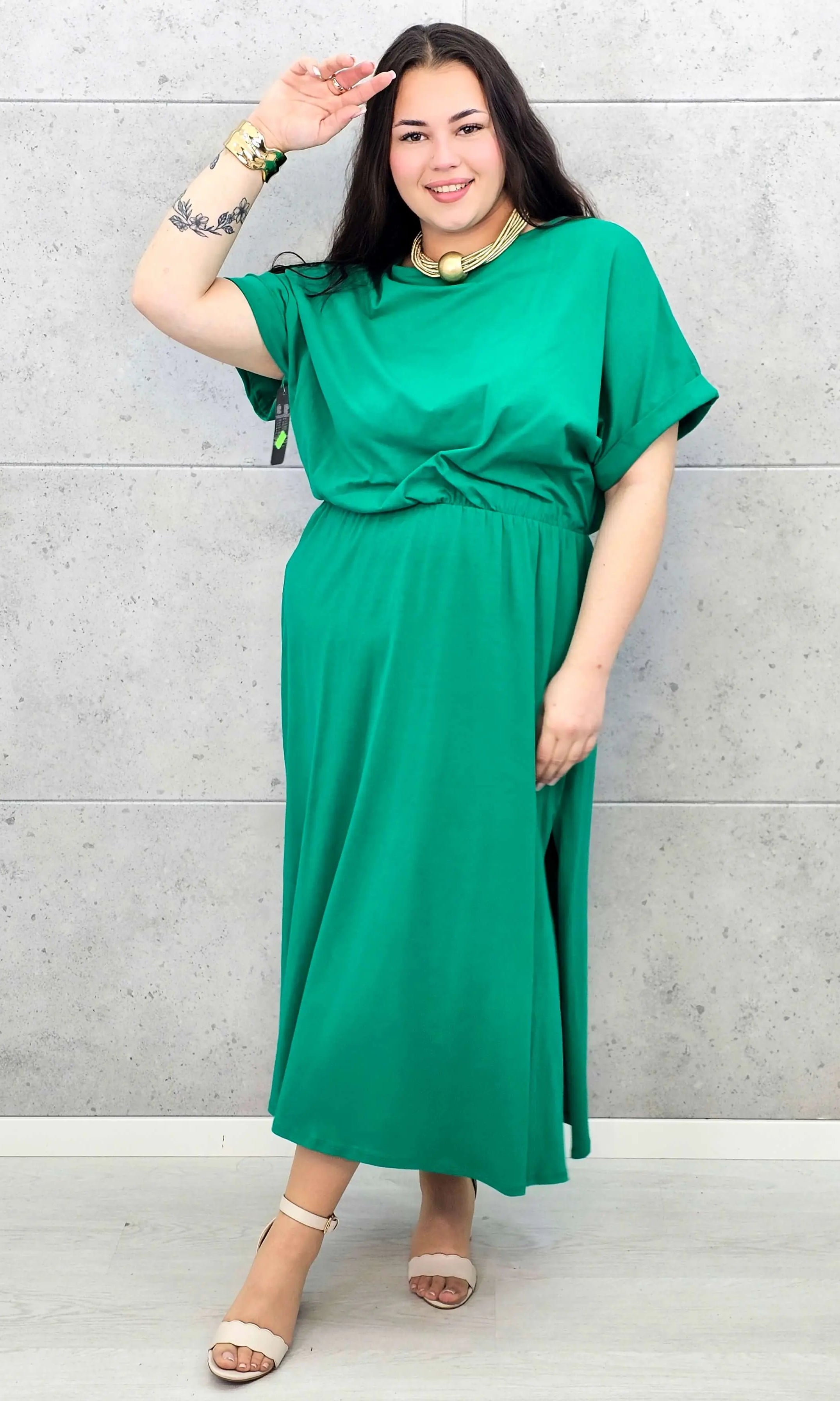 Sukienka plus size StylowaXL – asymetryczna, kobieca i pełna stylu Stylowa XL