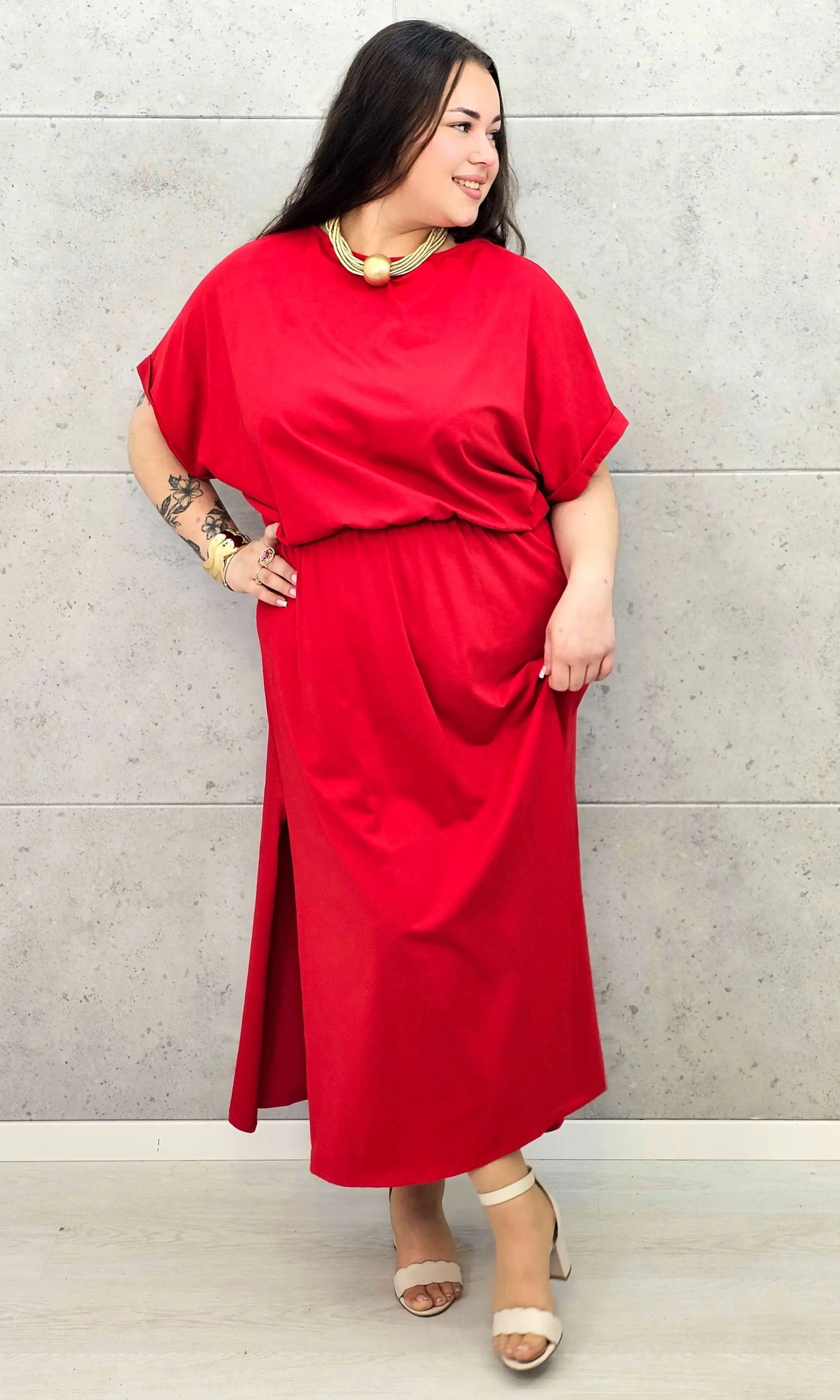 Sukienka plus size StylowaXL – asymetryczna, kobieca i pełna stylu Stylowa XL