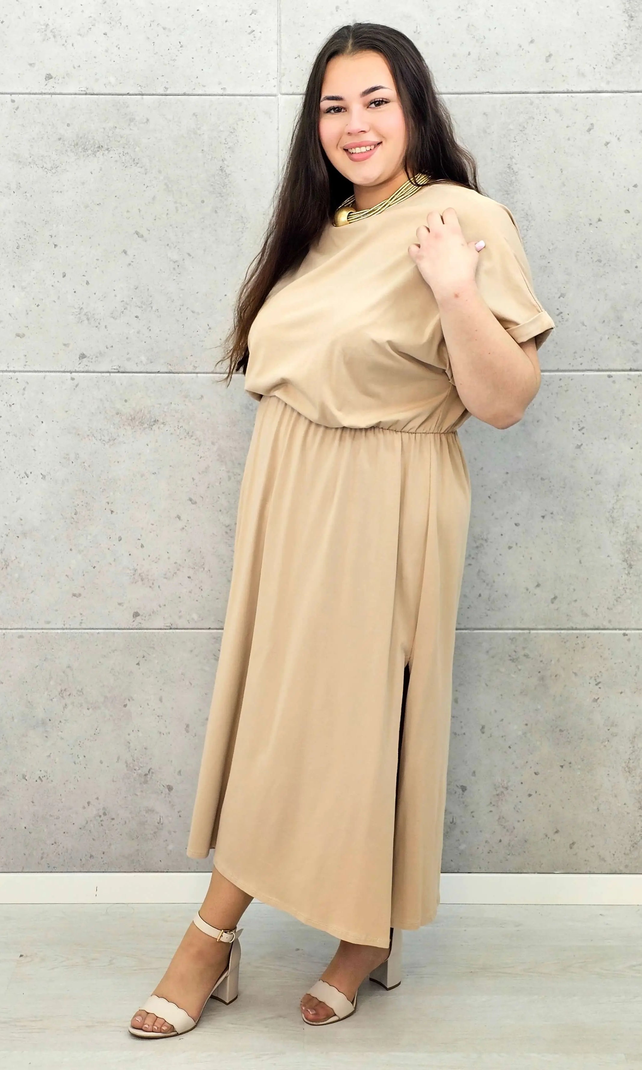 Sukienka plus size StylowaXL – asymetryczna, kobieca i pełna stylu Stylowa XL
